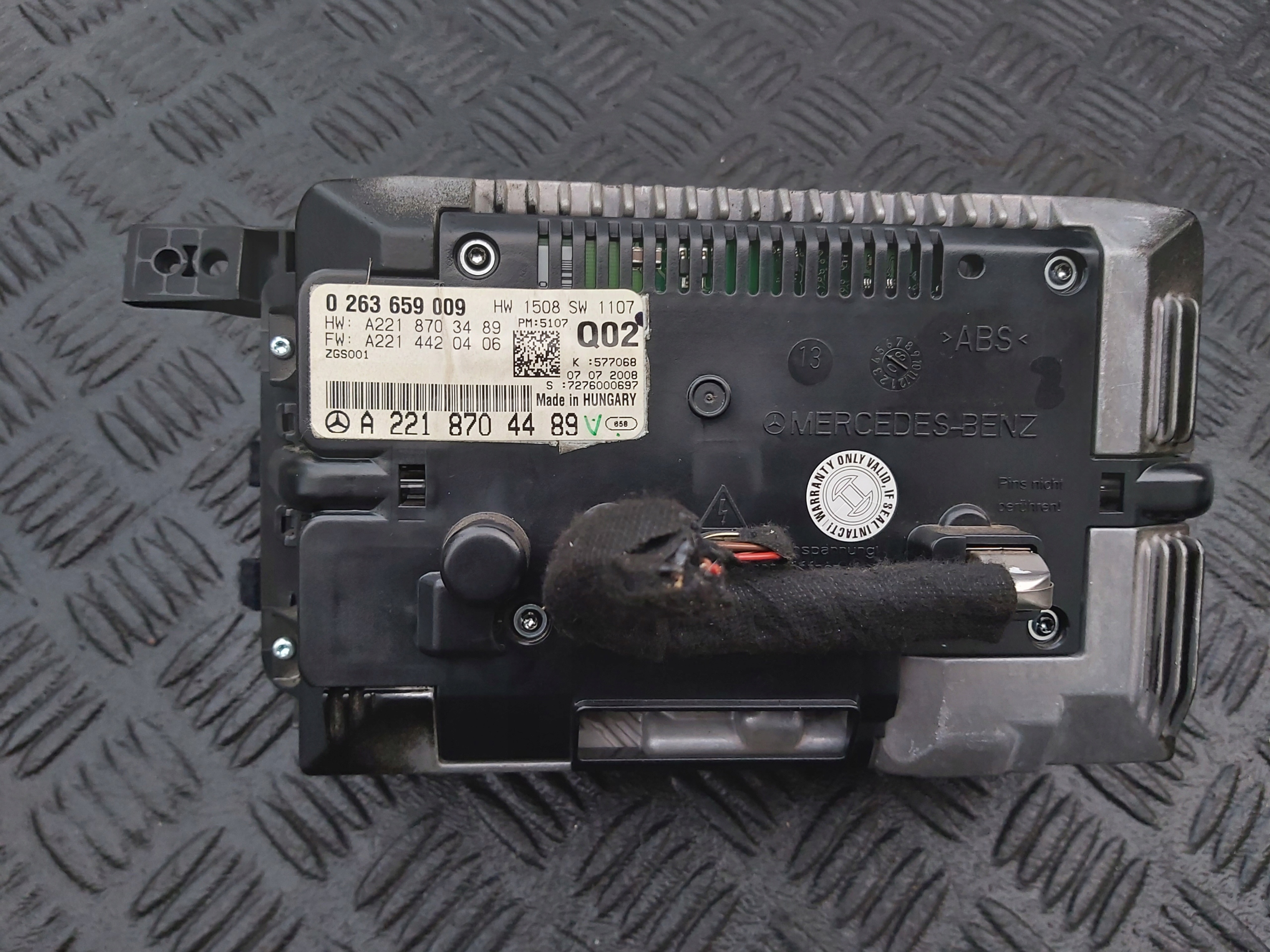 display MERCEDES CL W216 2218704489