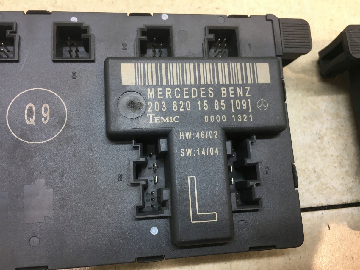 module door front KOMPLET W203 2038201585 2038206426
