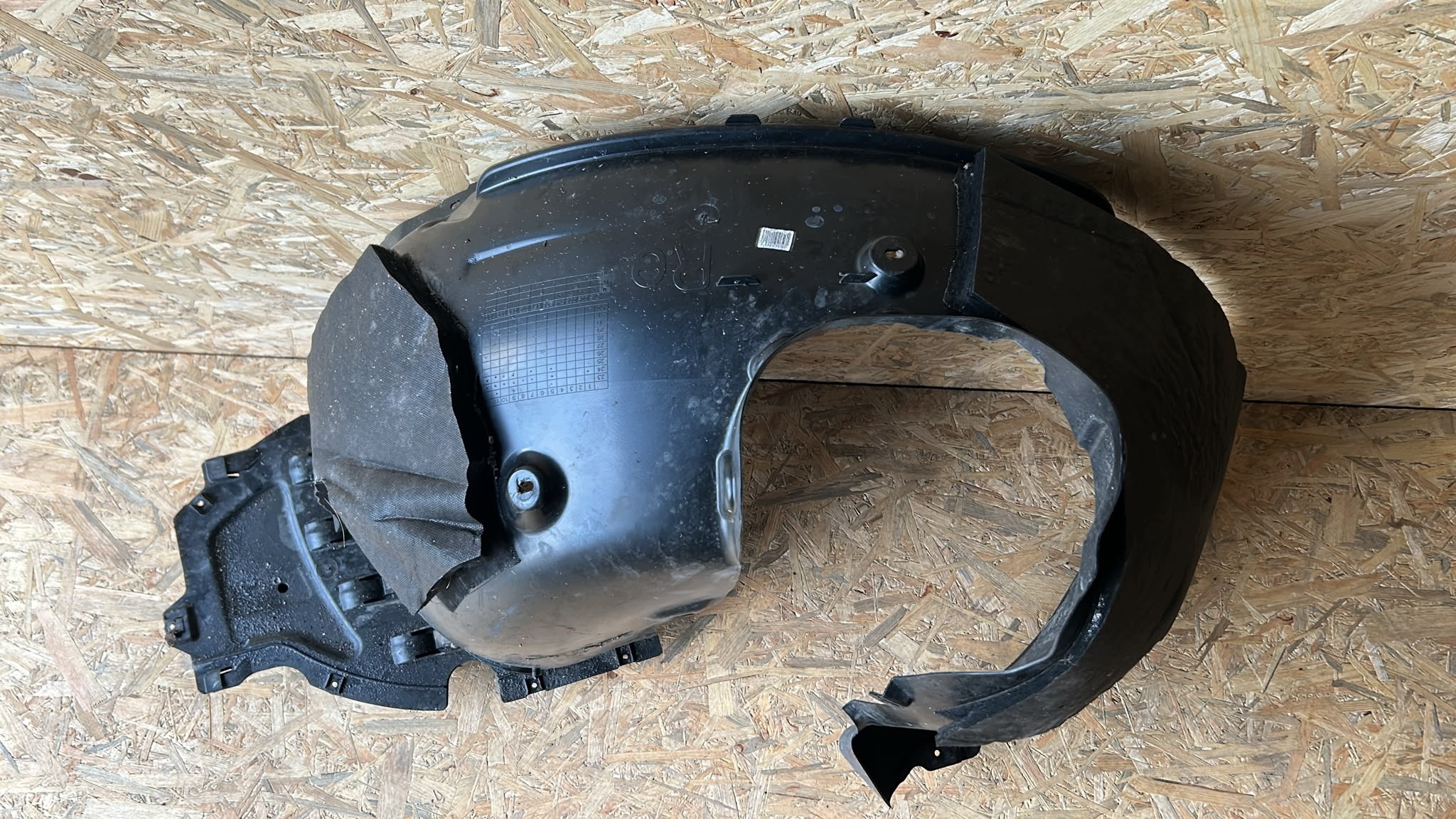 mudguard right right front front SKODA OCTAVIA IV LIFT 25