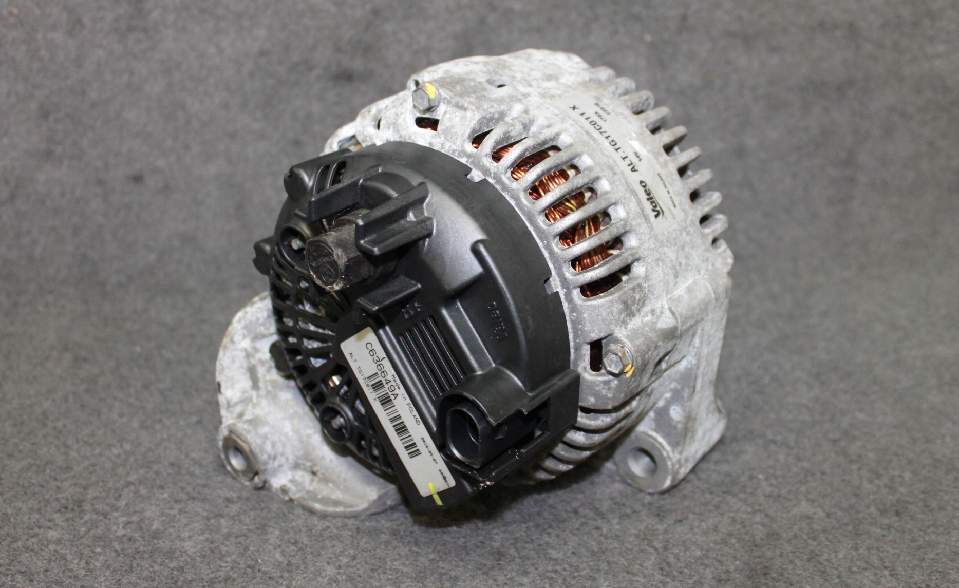 BMW E60 E63 M5 M6 S85B50A V10 5.0i alternator 170A