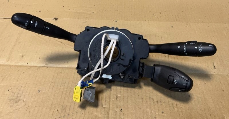 Комбинированный переключатель CITROEN PEUGEOT 96542556XT