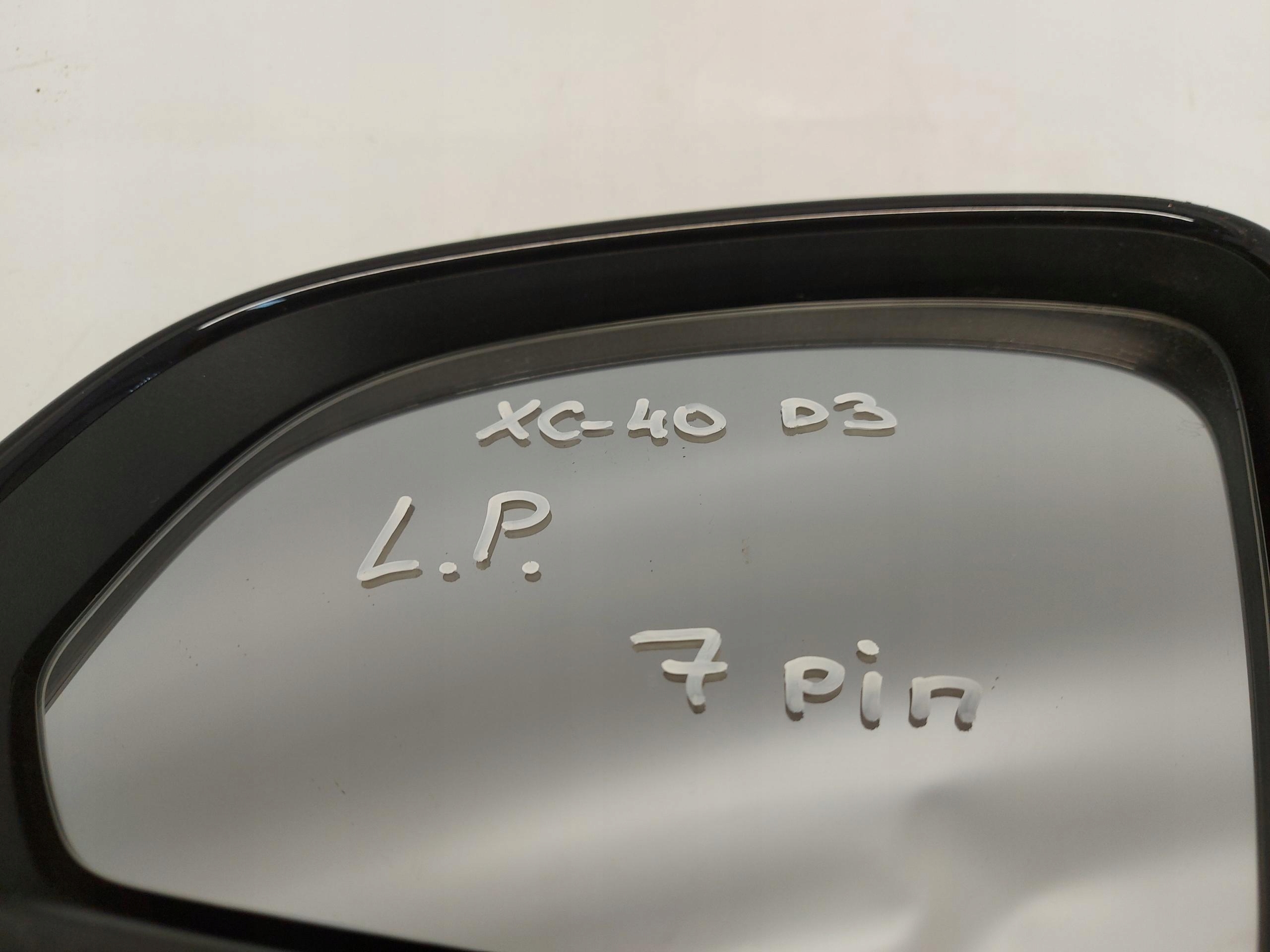 VOLVO XC40 D3 mirror left 7 PIN 717-15 RHD