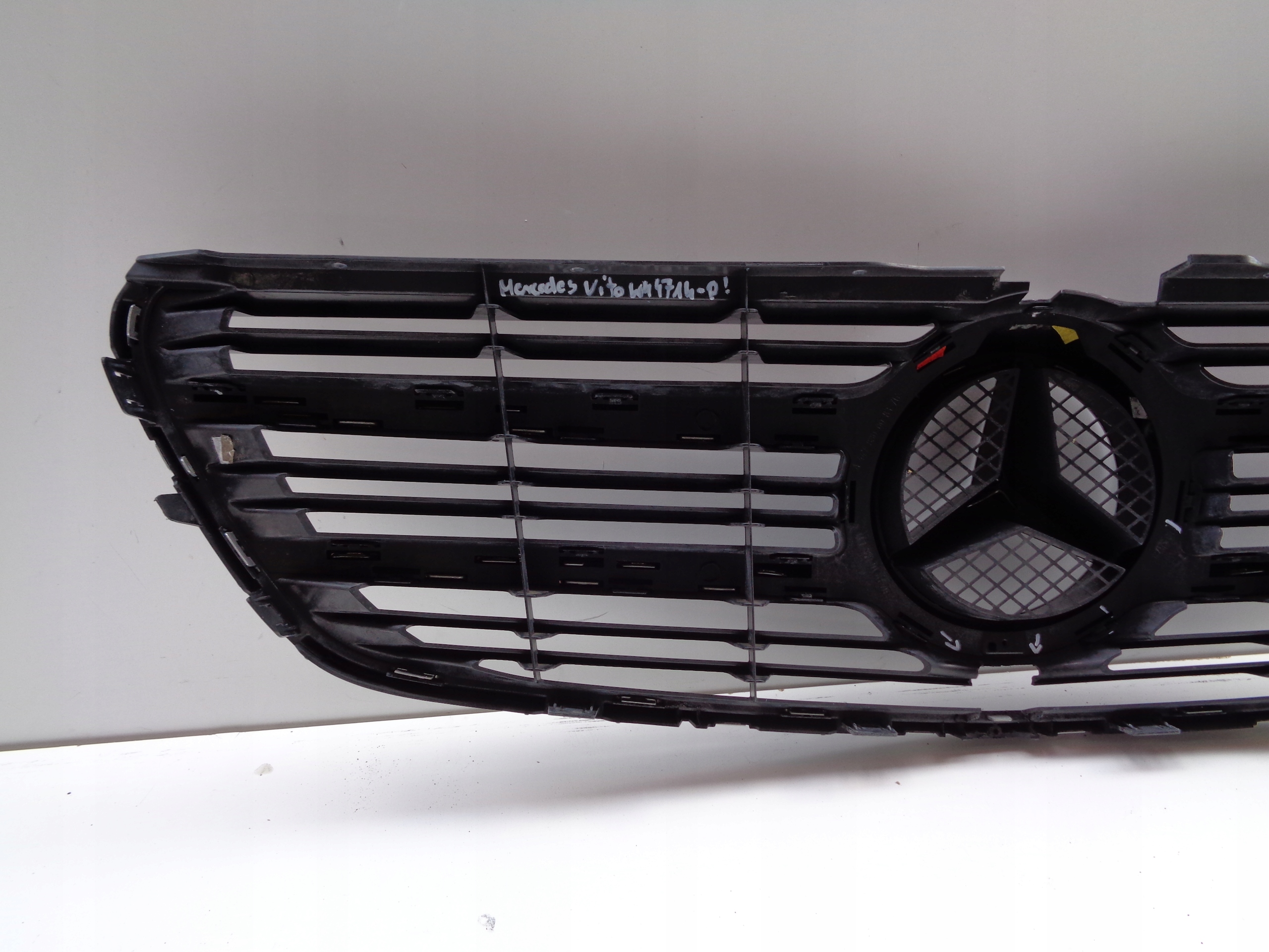 front PREKLADgrill MERCEDES VITO W447 14