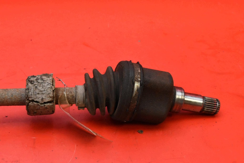 semi-axis left front MANUAL FORD FIESTA MK7 1.6 TDCI 95 KM 08-17