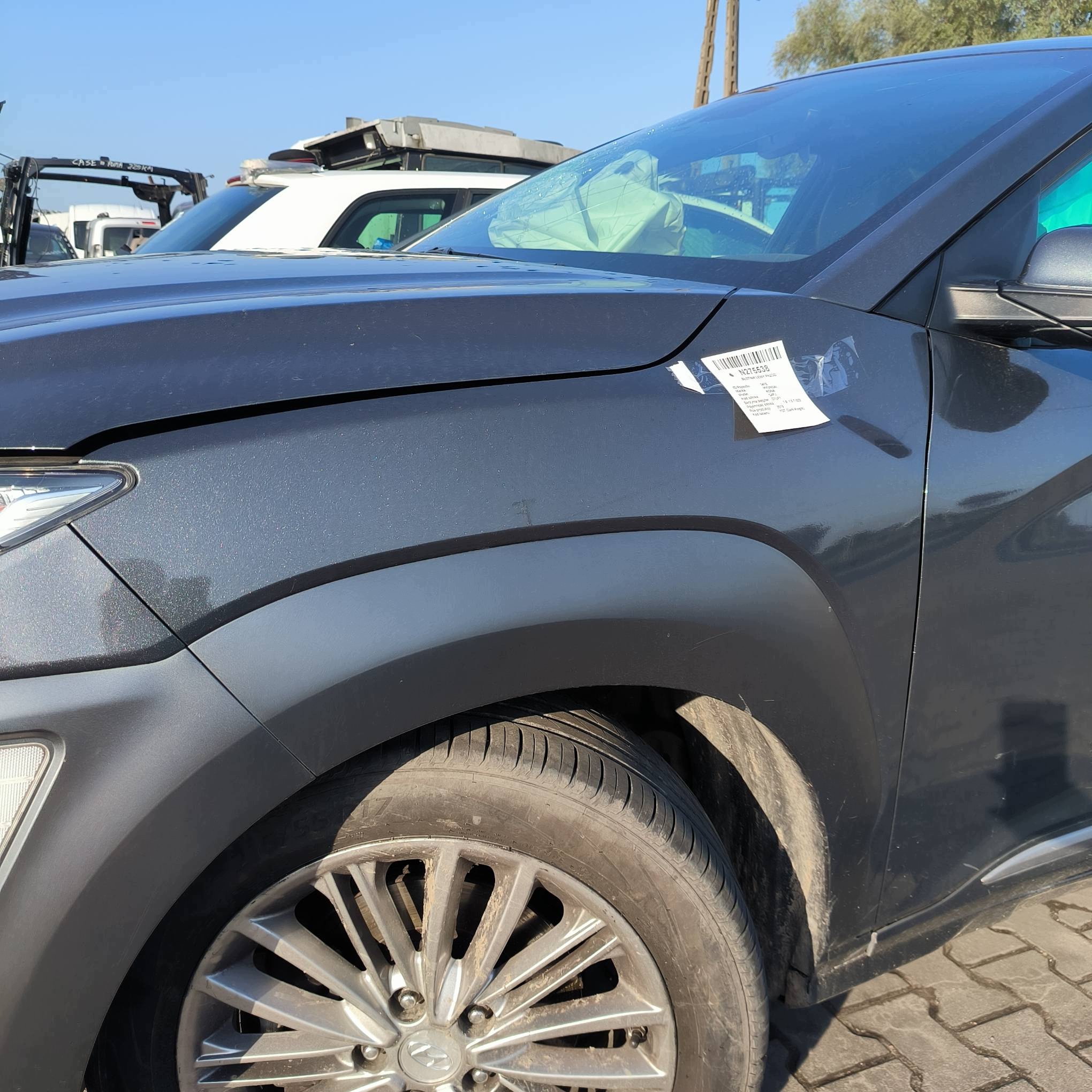 fender left front YG7 HYUNDAI KONA