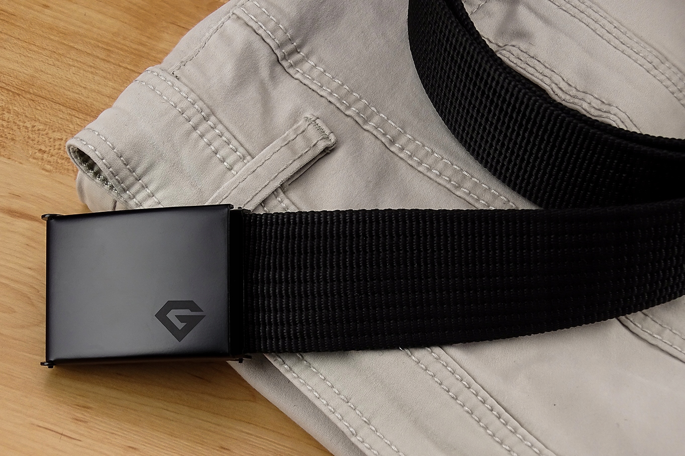 GRACIO Jednokolorowy Męski Pasek PARCIANY Krótki Cechy dodatkowe brak