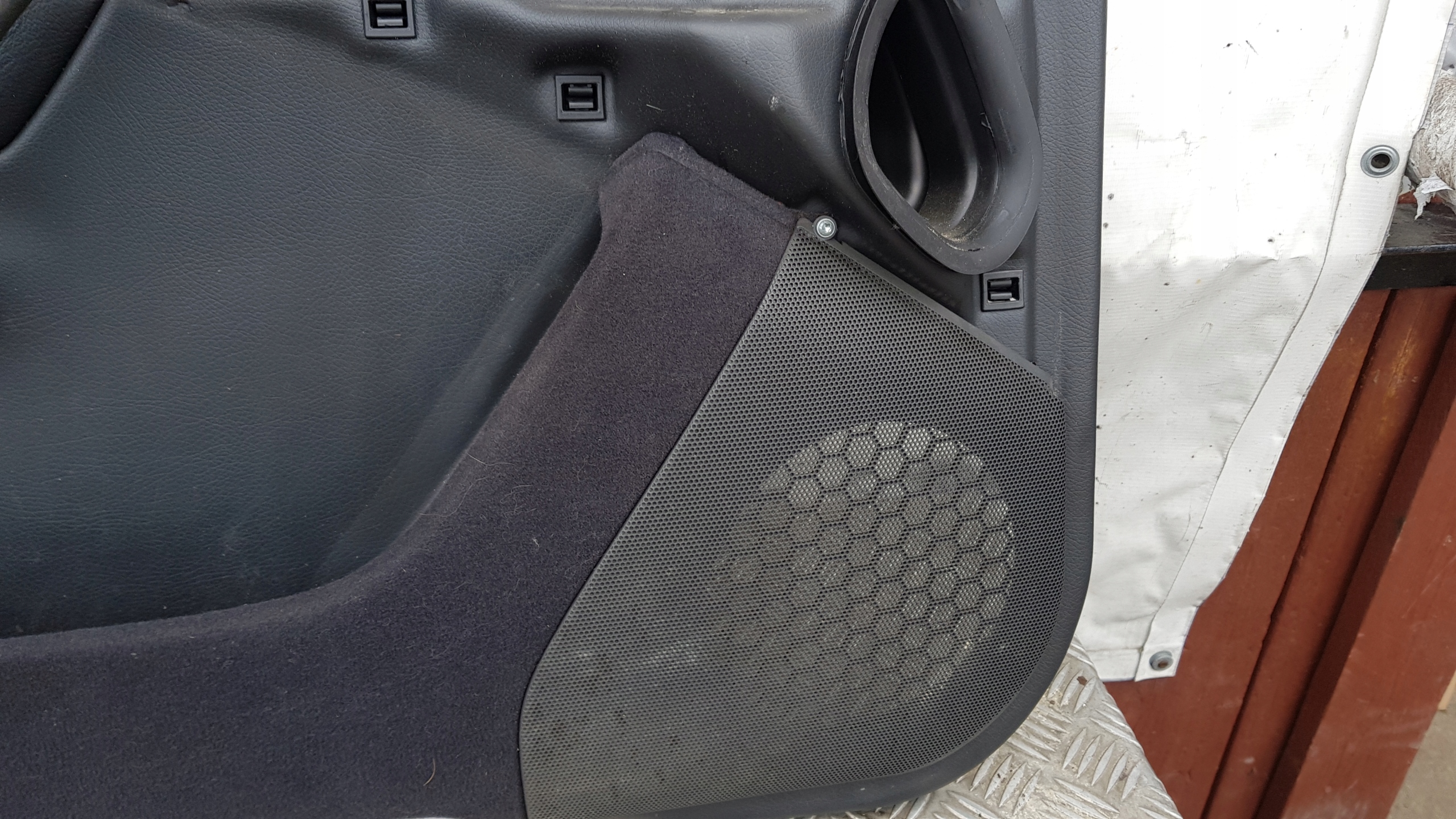 MERCEDES W220 upholstery left front side