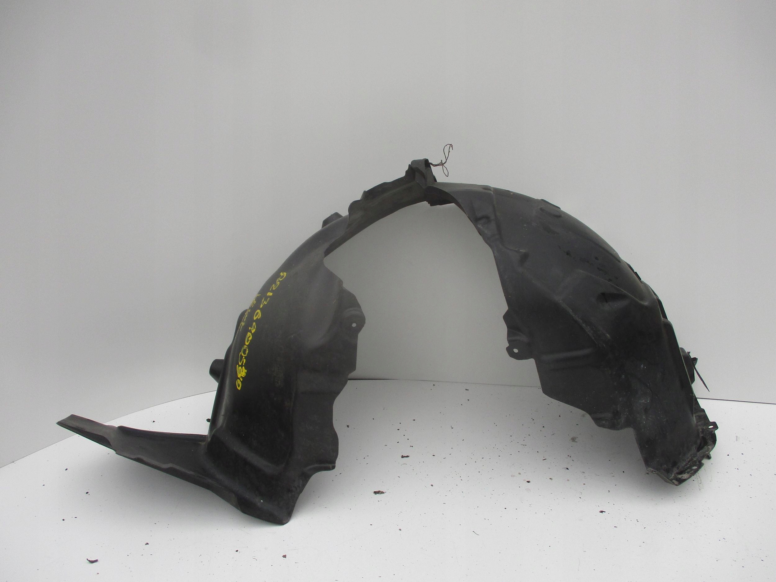 mudguard front front right MERCEDES E KLASA W213 A136900530