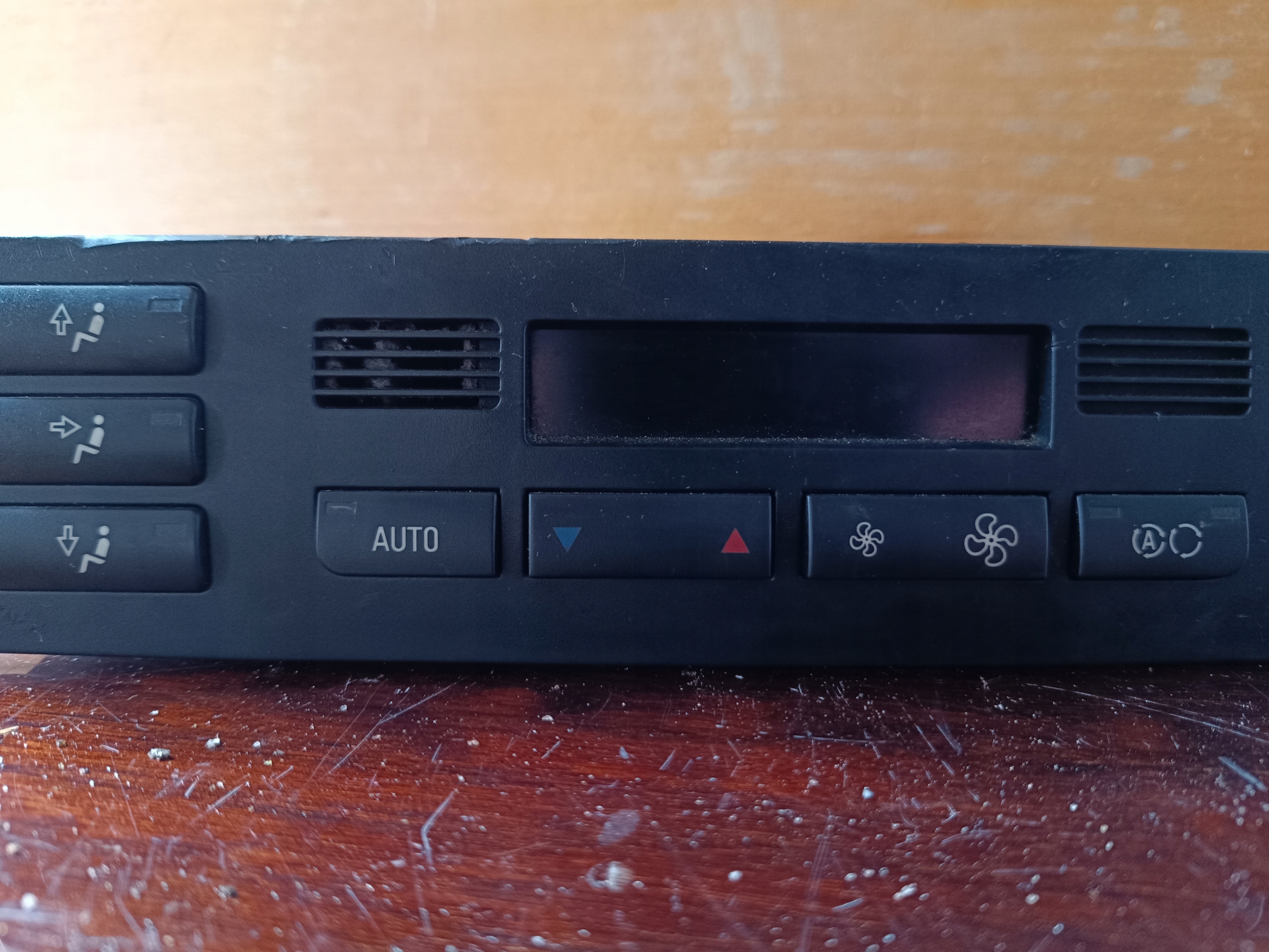 PANEL DES LÜFTERS KLIMAANLAGE BMW E46 6916882