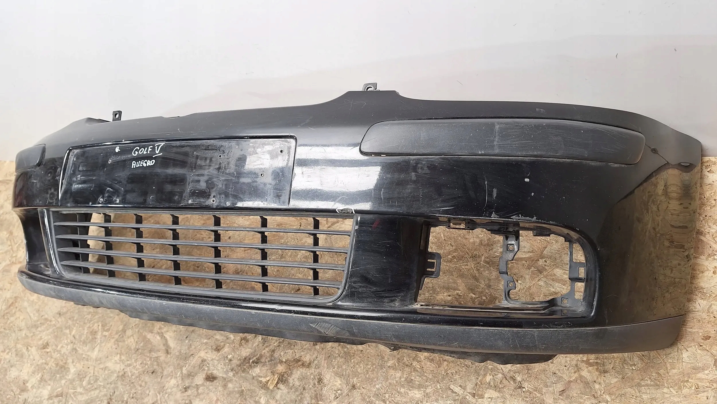 bumper front 1K0807221 Vw Golf V 5 03