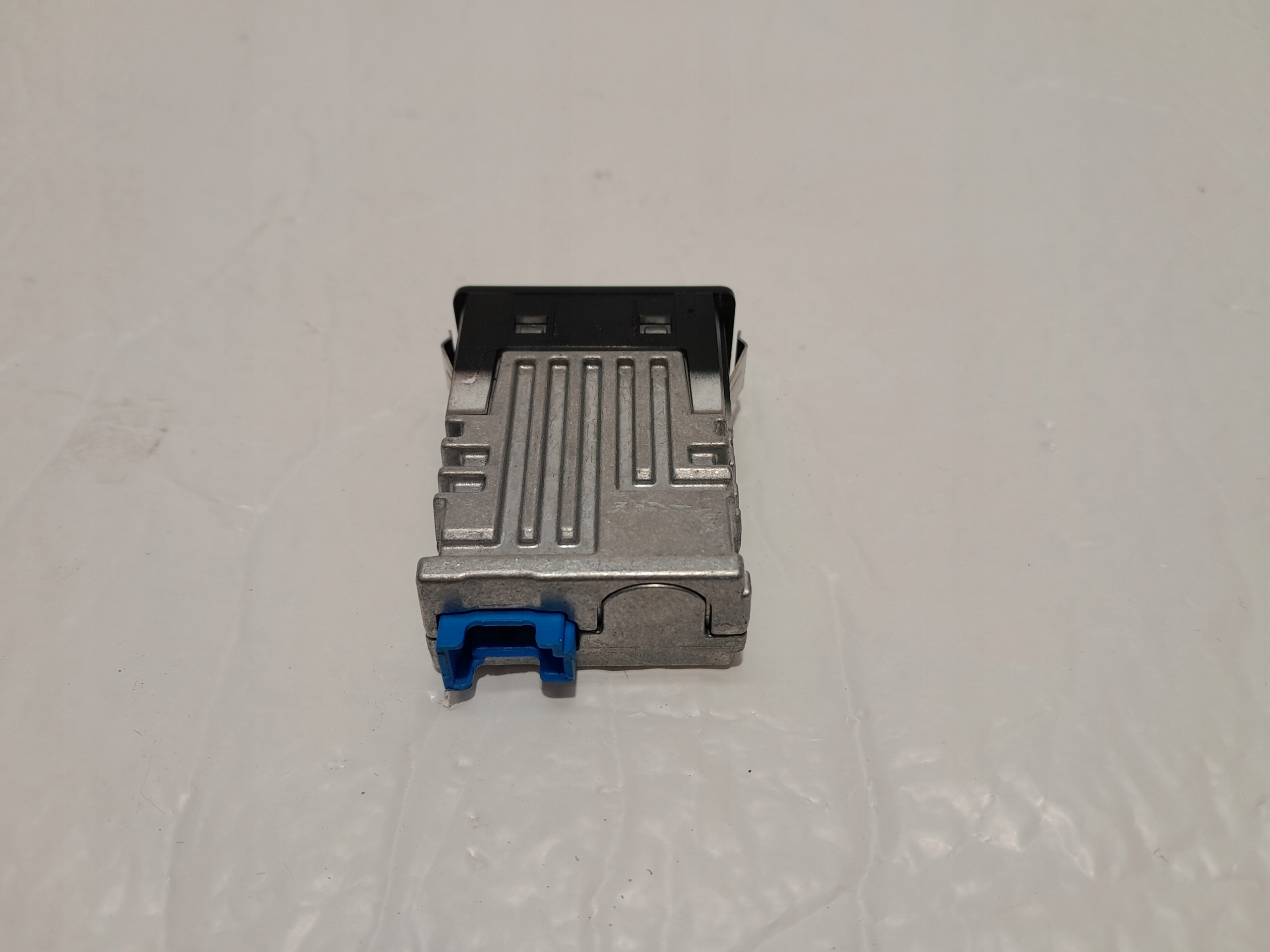 BMW X3 G01 LCI PODWOJNE Adapter, Stecker USB-C 8711938