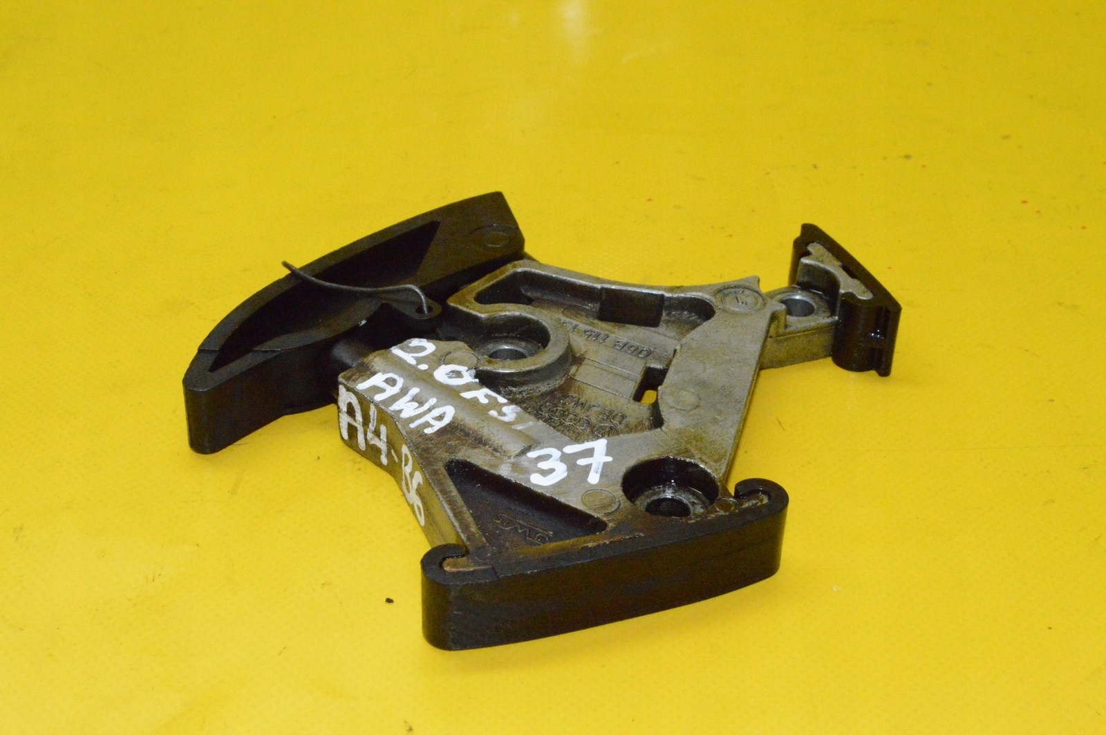 Натяжитель ГРМ 06B115130A A4 B6 2.0 FSI AWA