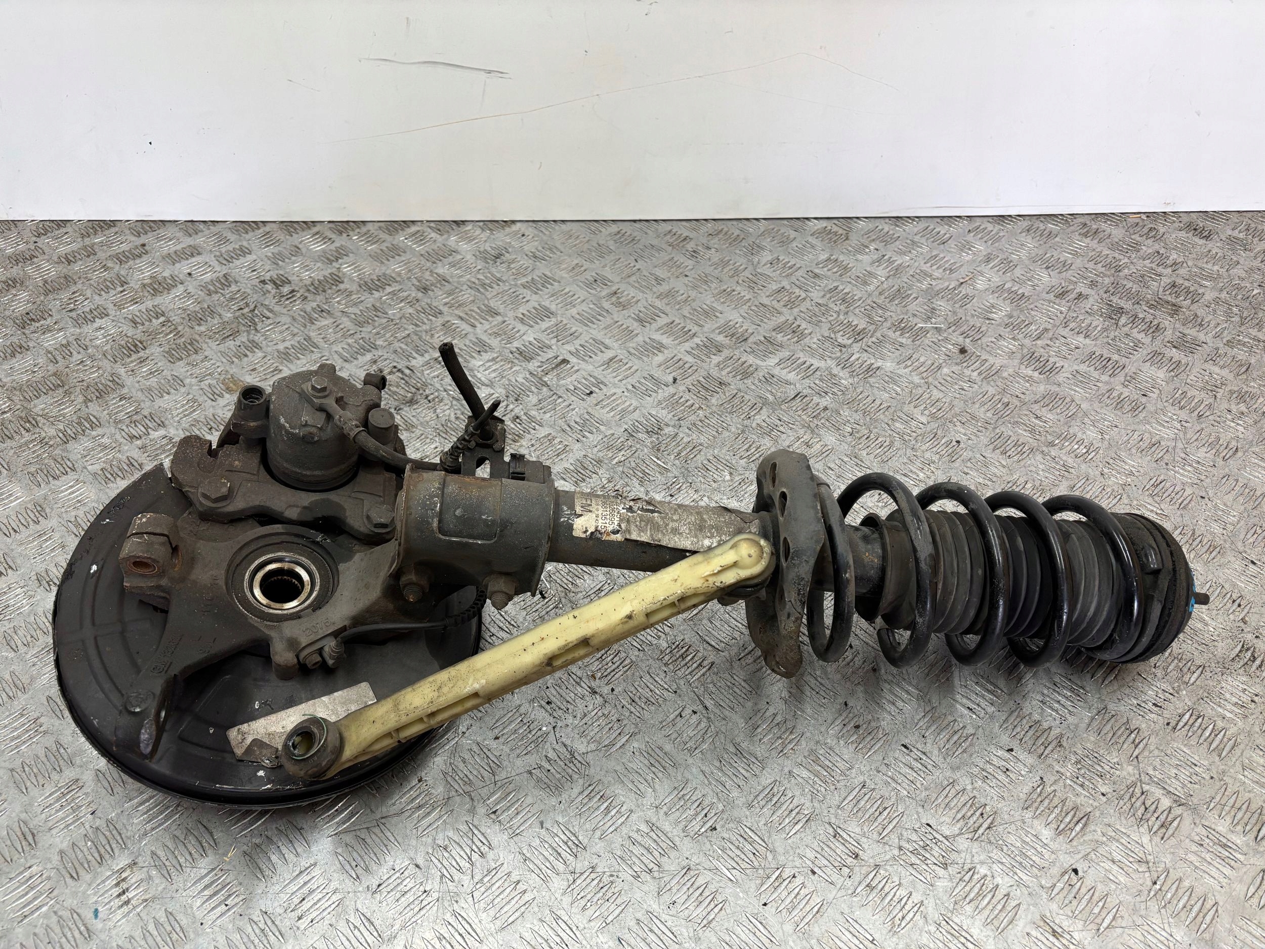 swing McPherson right OPEL MERIVA B 1.4 TURBO
