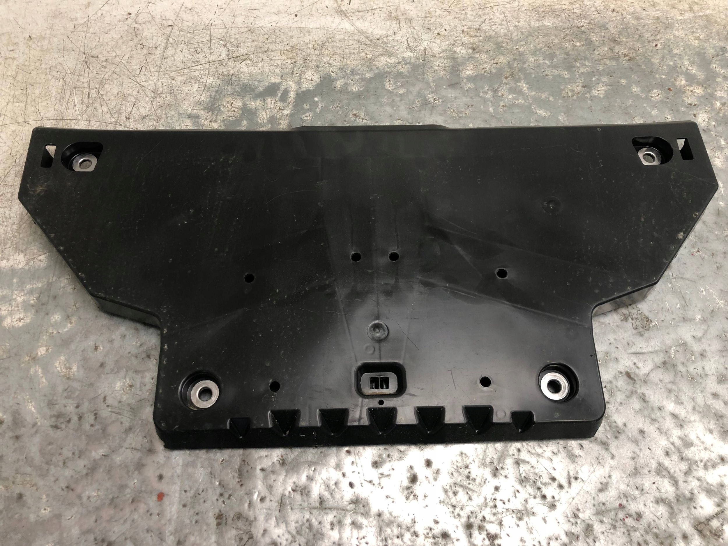 cover chassis MERCEDES EQA A2433520600