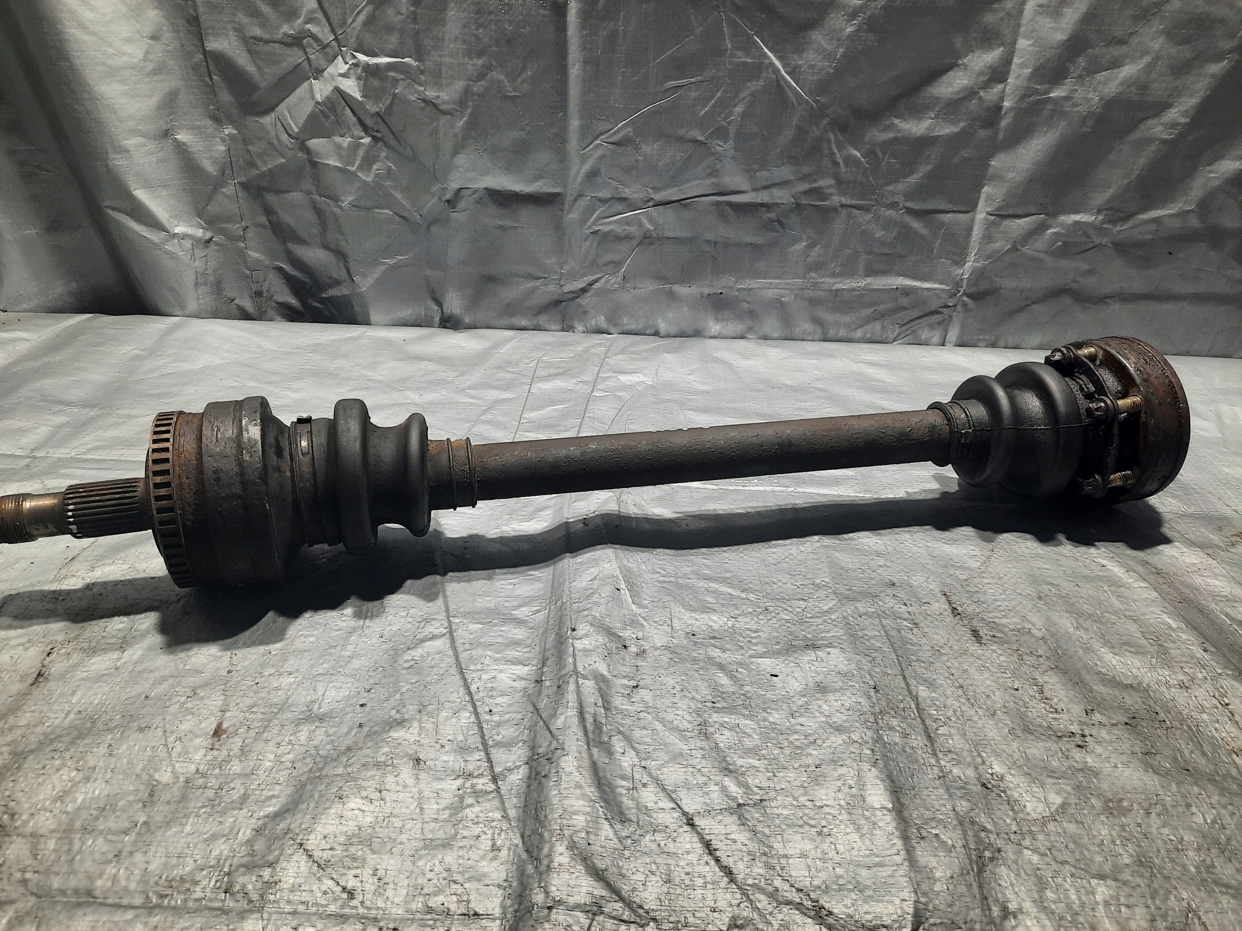 Mercedes W220 3.2 CDI semi-axis semi-axis left right rear part