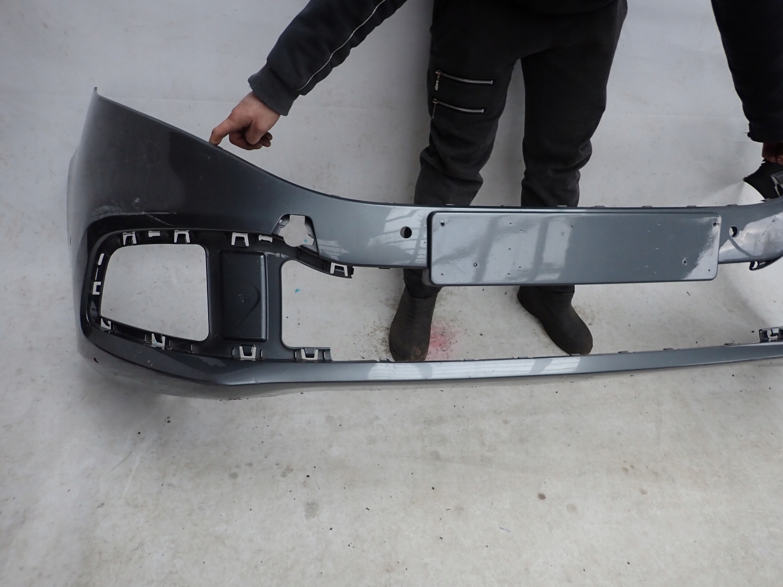 MERCEDES V-KLASA EQV LIFT 19- bumper front front PDC