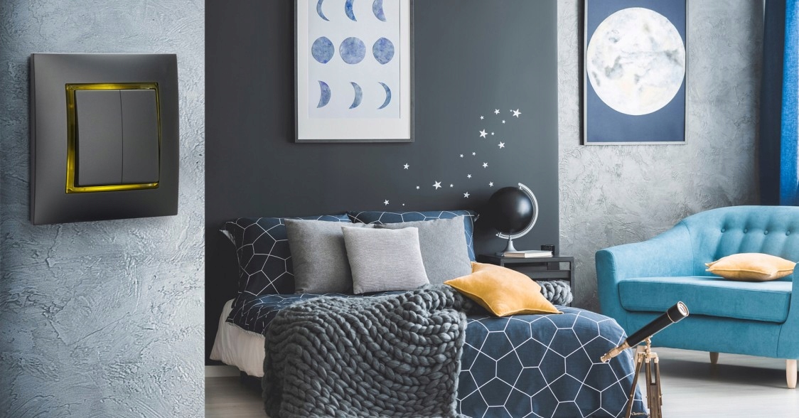 ZAŚLEPKA CZARNY METALIK OSPEL ARIA Marka Ospel