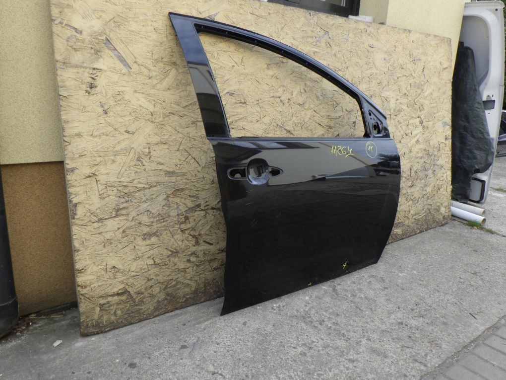 TOYOTA YARIS 4 IV P21 2020- door right front