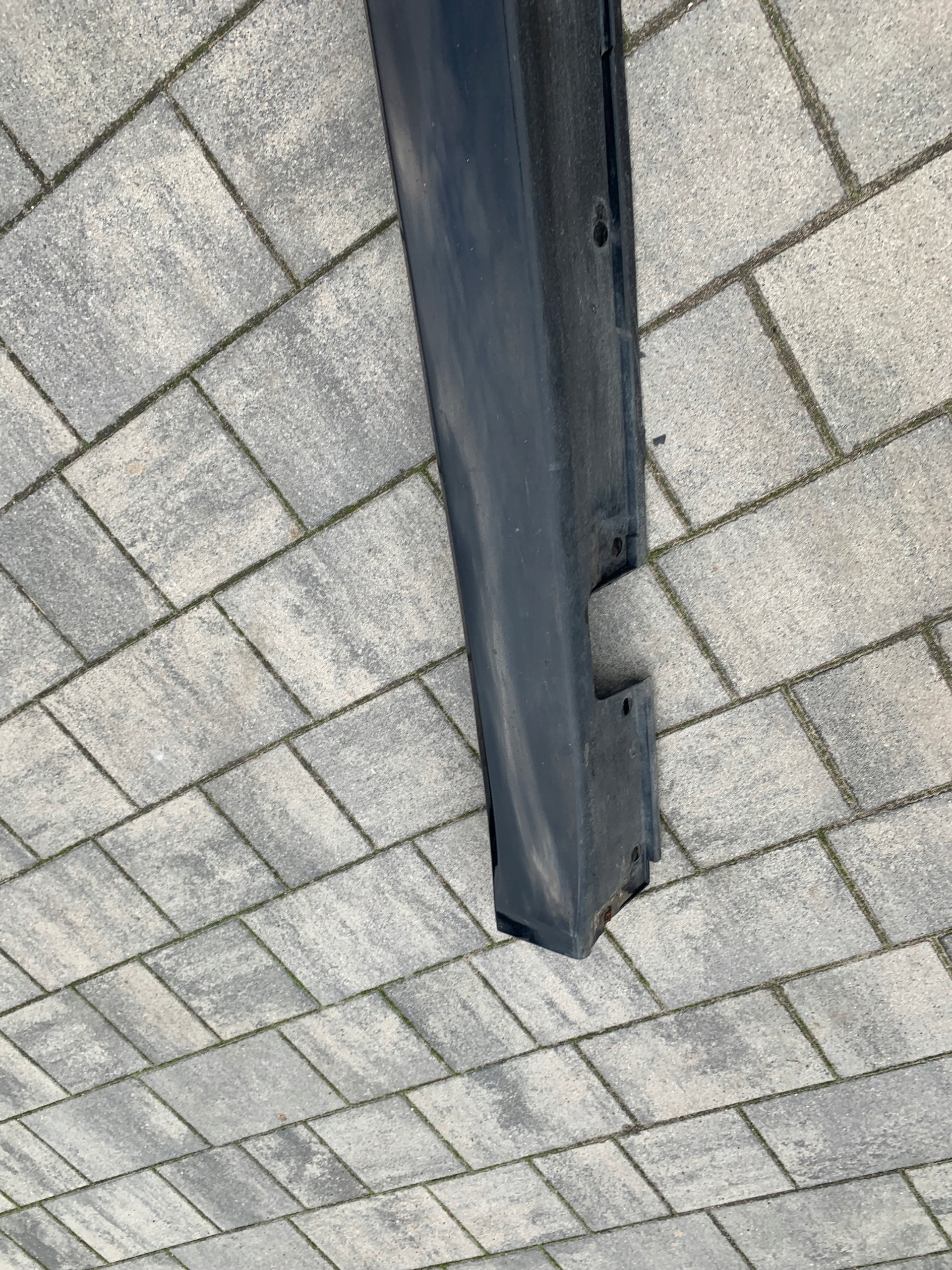 moulding threshold left BMW 5 E60 E61 LIFT 668 668/9