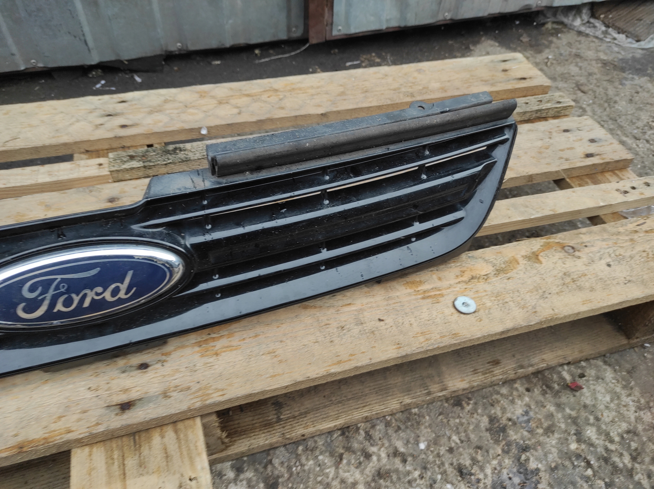 FORD S-MAX 1 LIFT Grill Grill AM21-R8200-AG 10-15