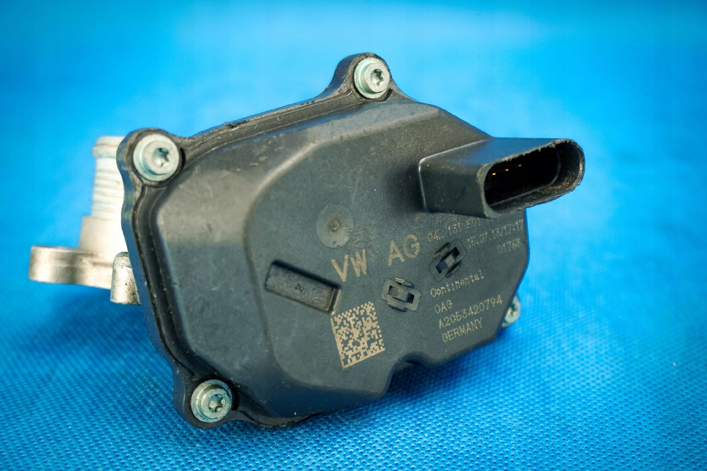 Sensor recyrkulacji Gase EGR Audi VW 04L131501C