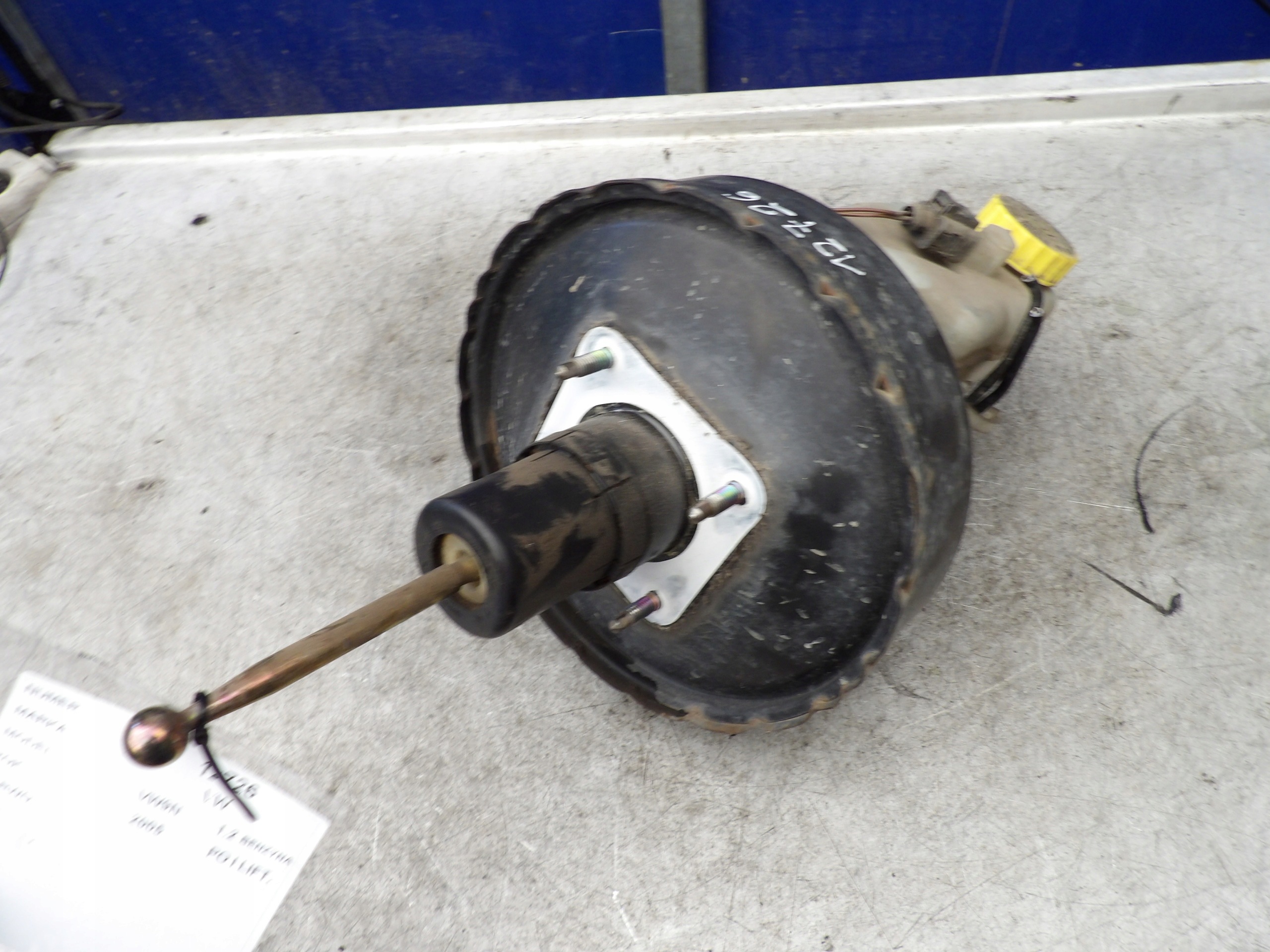 VW Polo 9N 1,2 servo