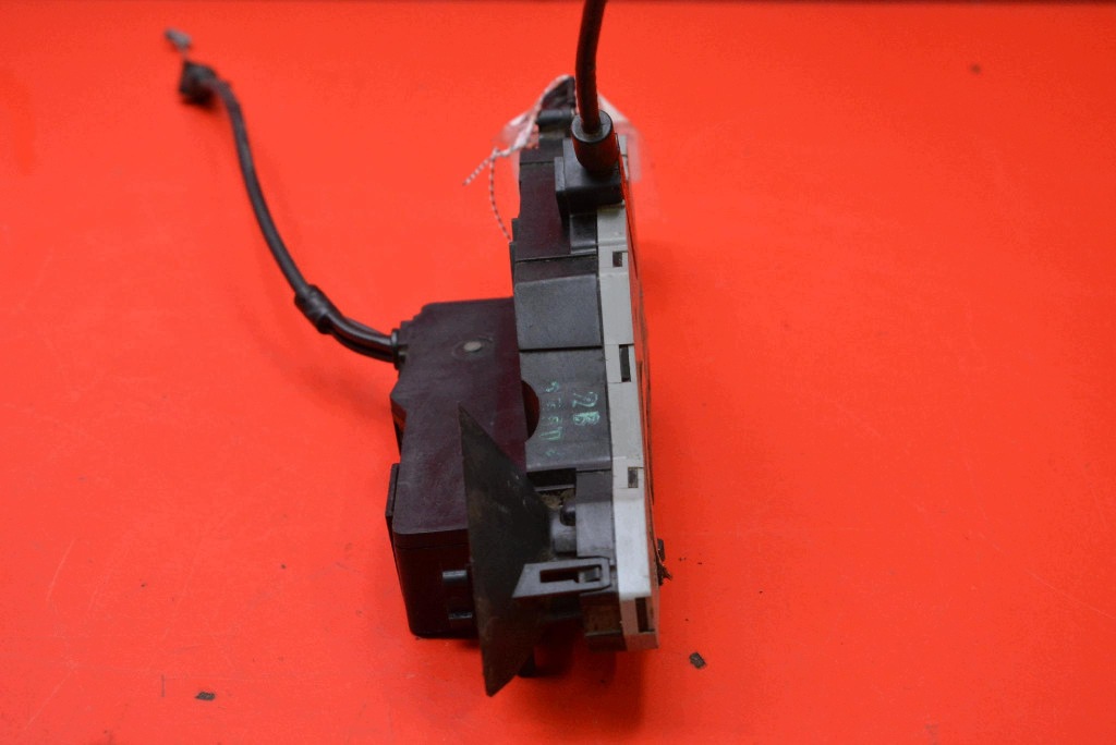 lock door left front front EU 24090816 PEUGEOT 207 5D HB 06-09