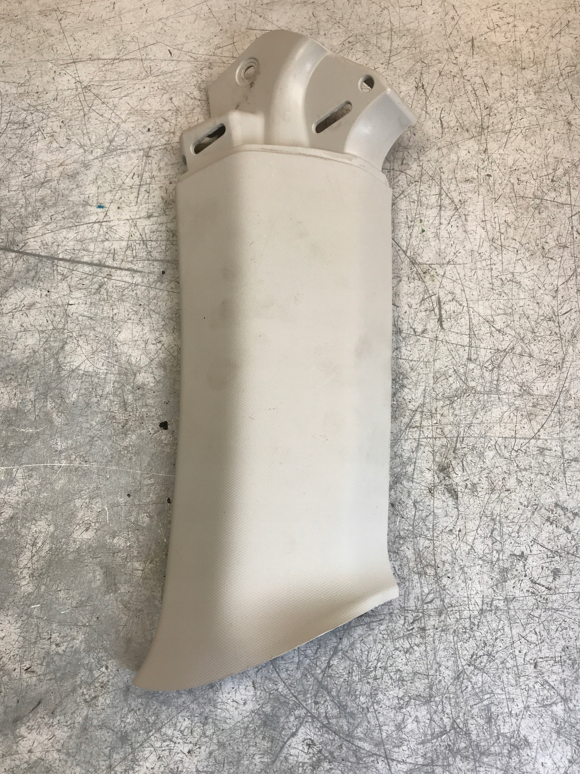 cover SLUPKA left FORD KUGA MK2 LIFT