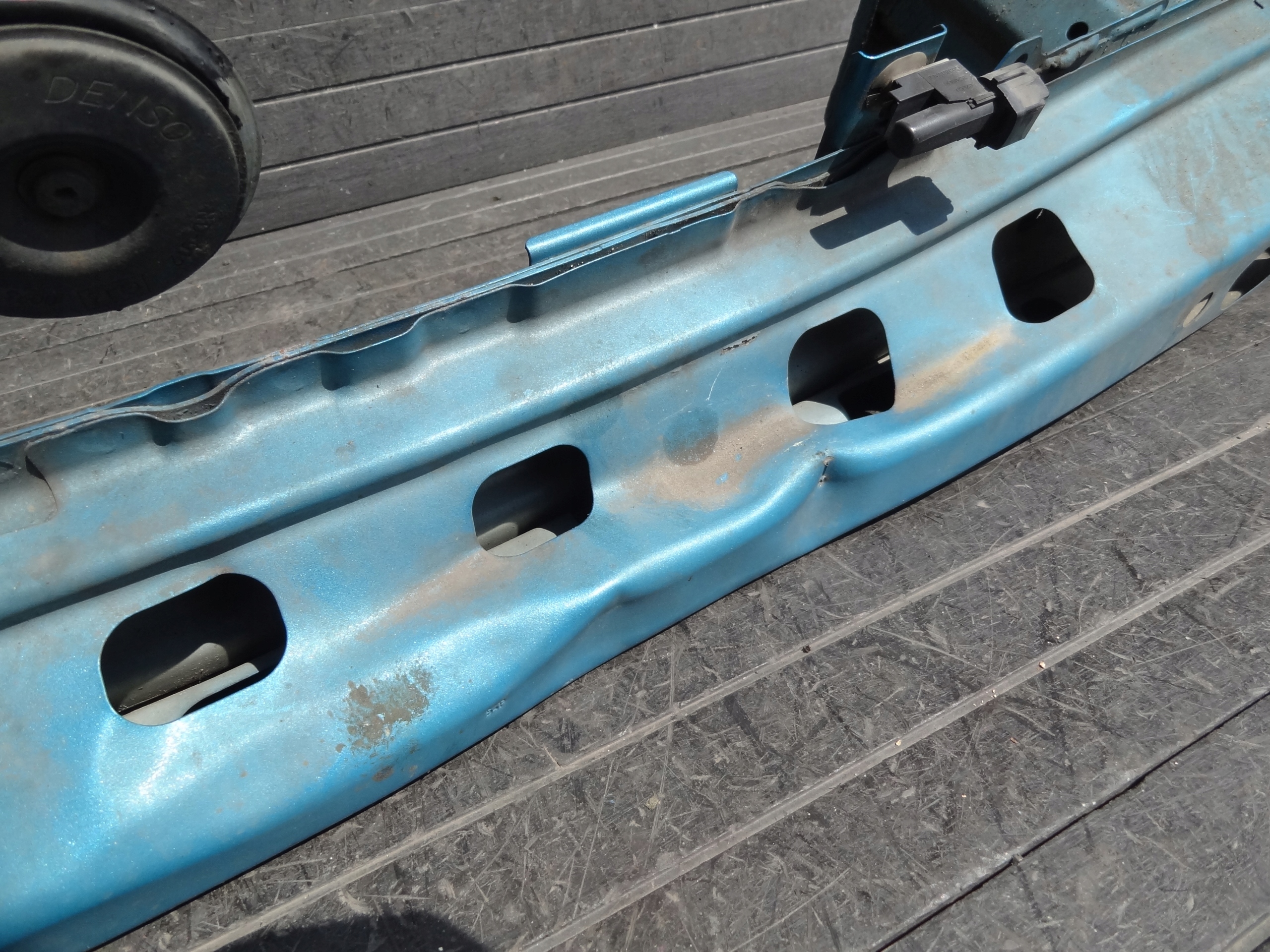 SUZUKI VITARA III 2015 BELKA ZDERZAKA PRZEDNIEGO ORYGINAL Typ samochodu Samochody osobowe