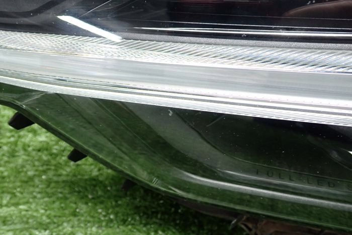 VOLVO XC60 II FULL LED LIFT 21- reflektor left light left