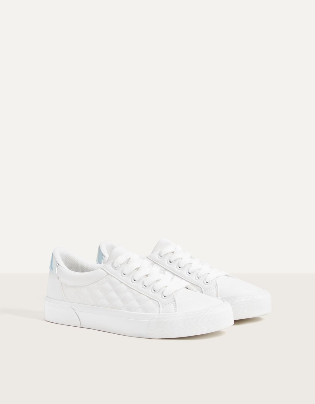 

Bershka_adidasy Sneakers Pikowane Trampki 1402560