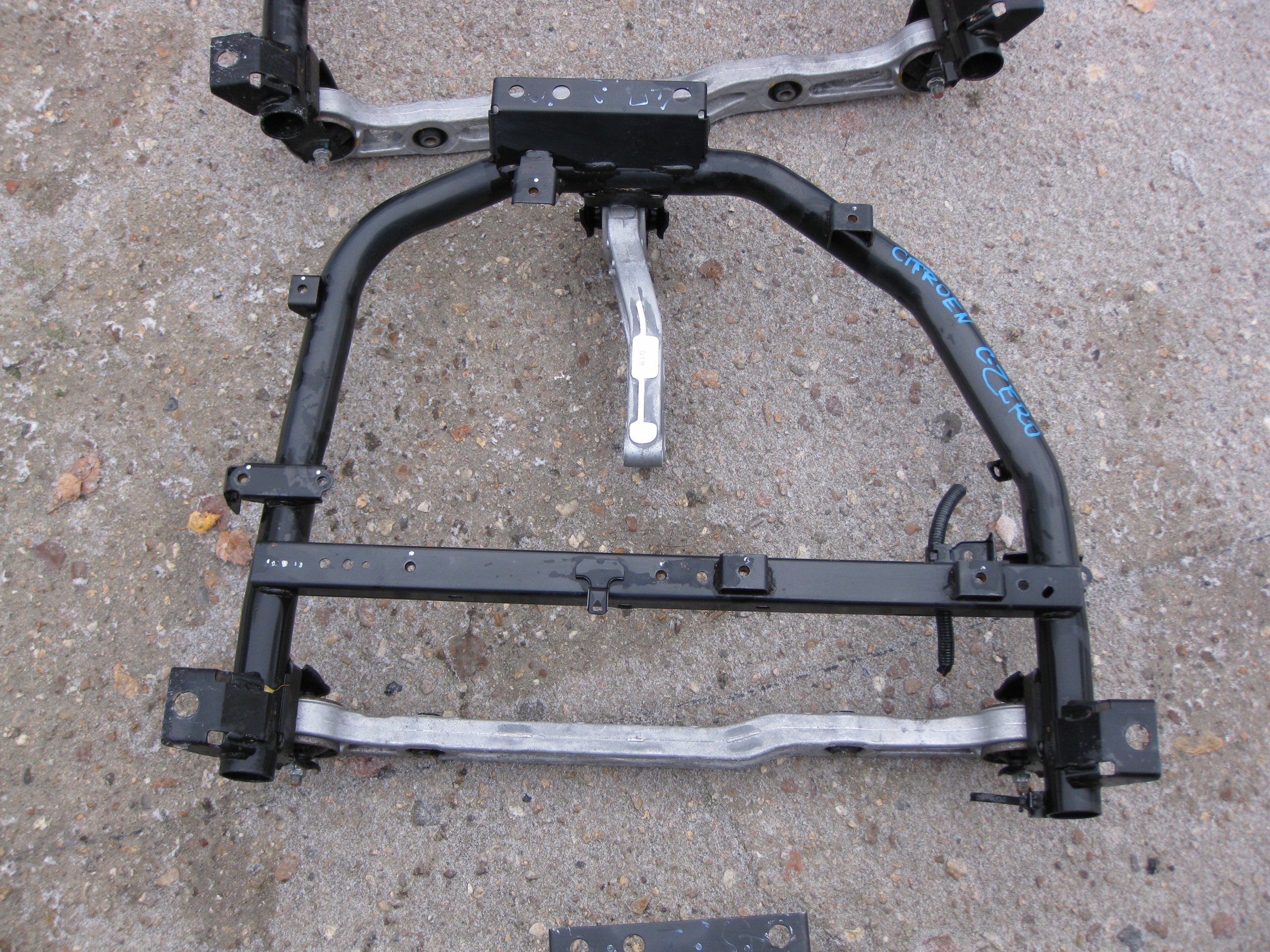 PEUGEOT CITROEN MITSUBISHI axle beam subframe rear part rear. engine electrical