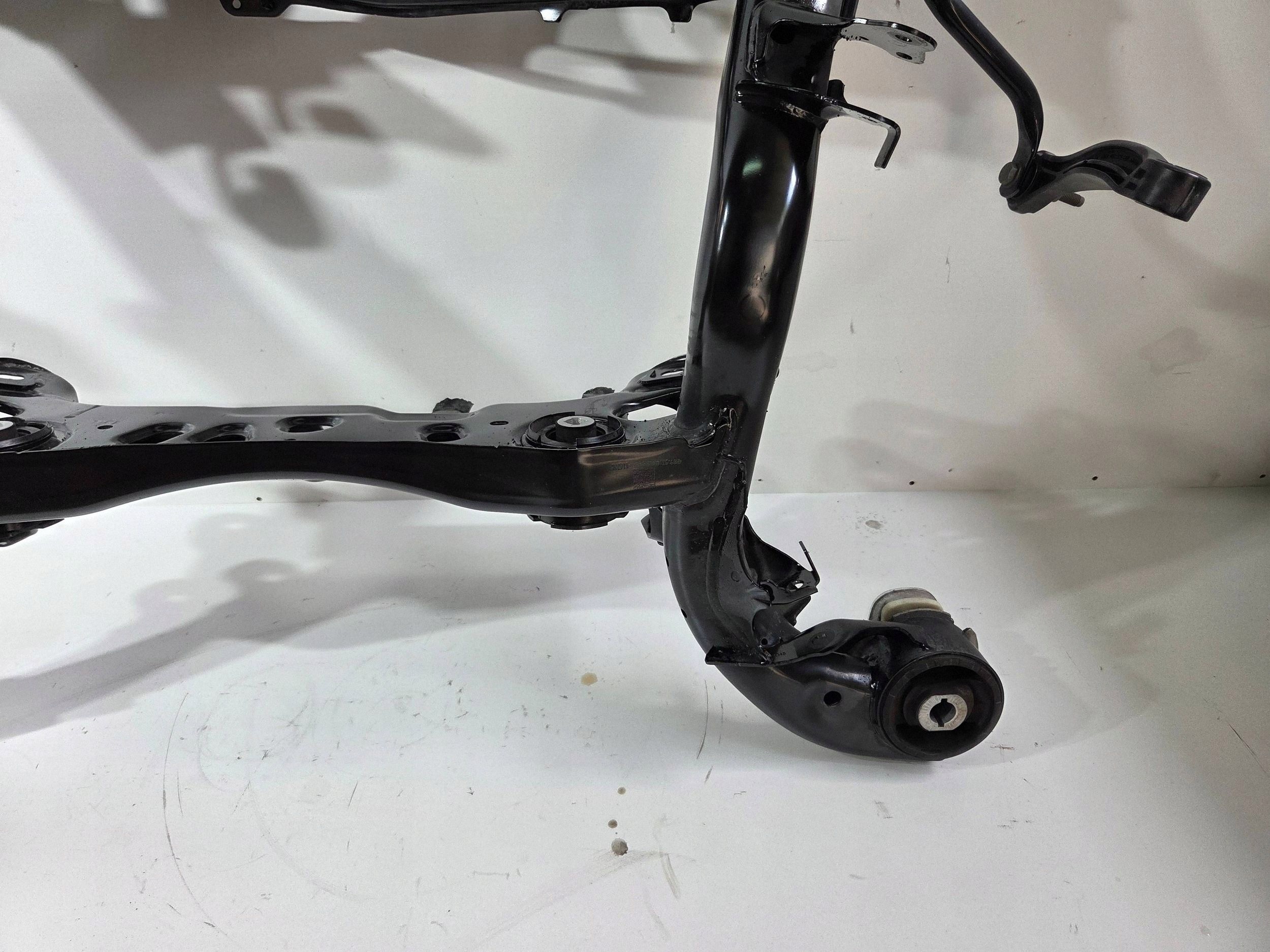 Audi A6 S6 C8 4K axle beam rear. 4K0505235AL (K541)