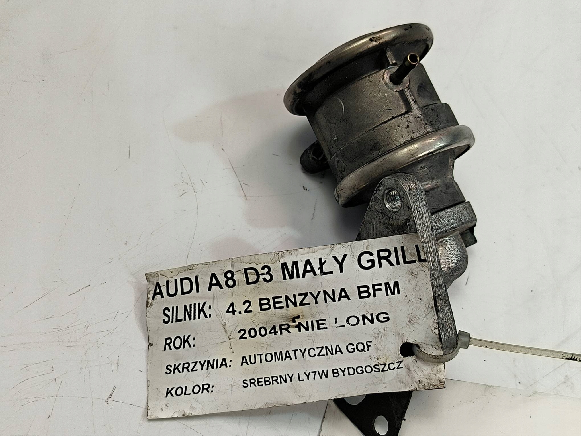 EGR valve 076131165 . AUDI A8 D3