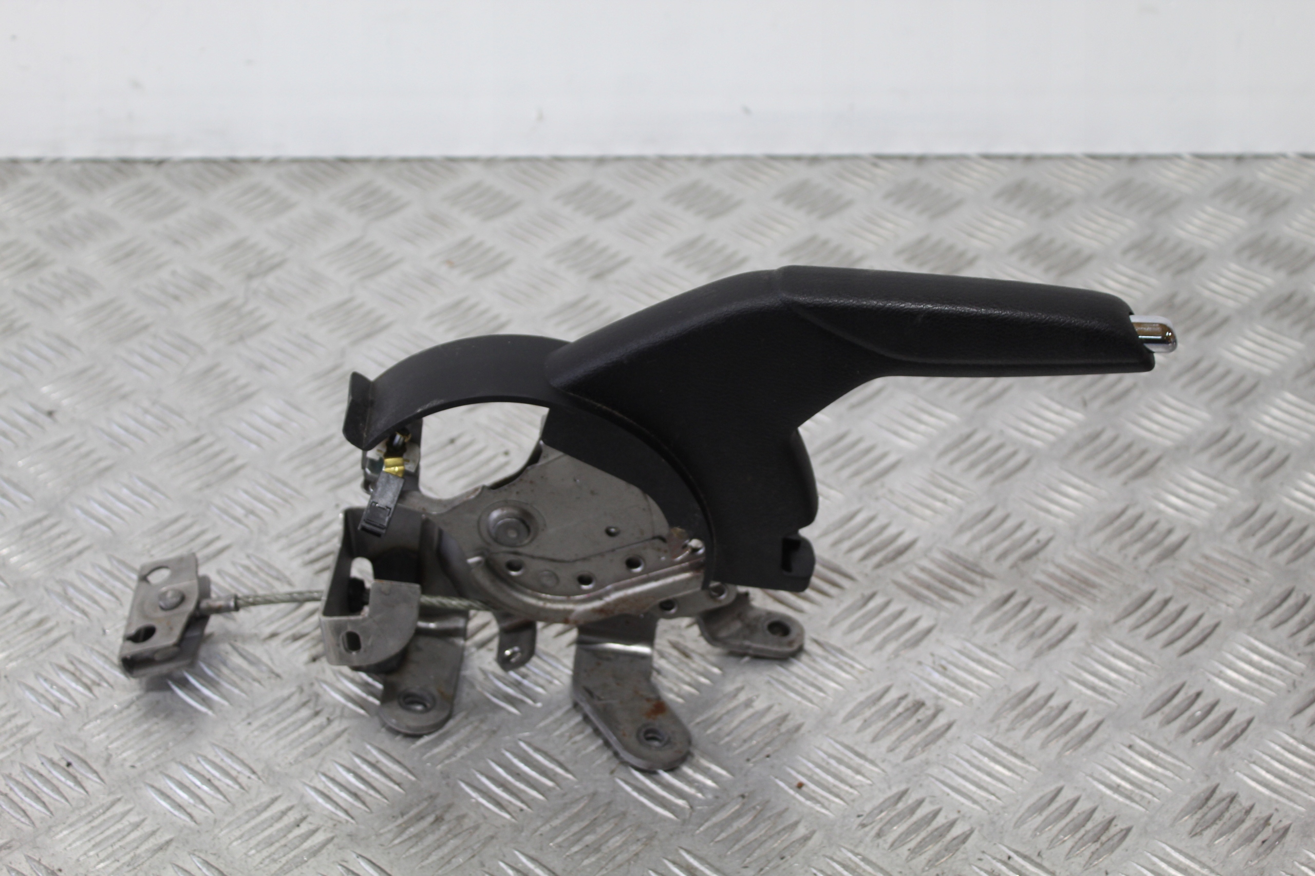 BREMSE HAND NISSAN MICRA V 5 K14