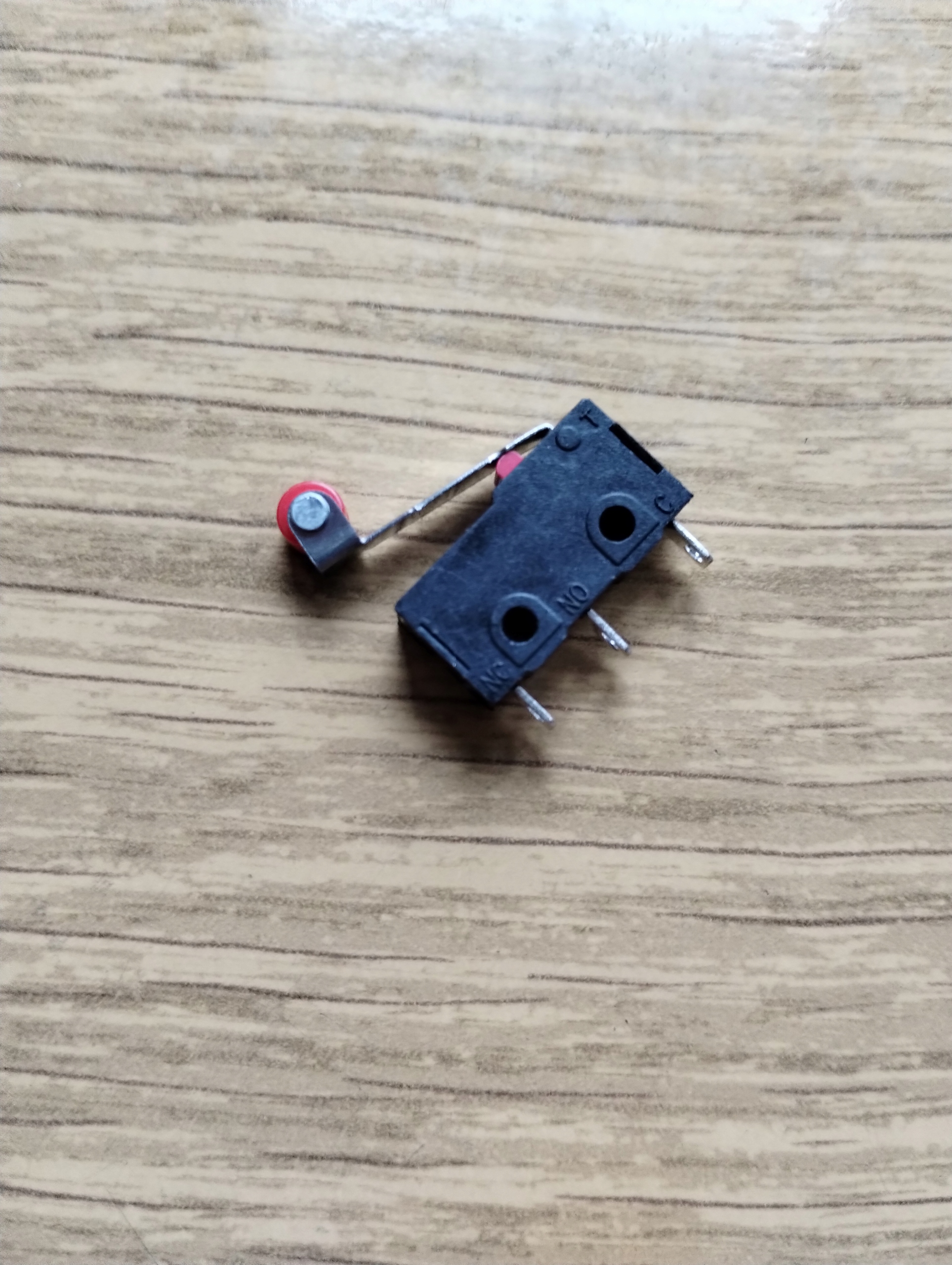 Wyłącznik krańcowy z mini rolką, krańcówka, KW12-3 EAN (GTIN) 0796753734896