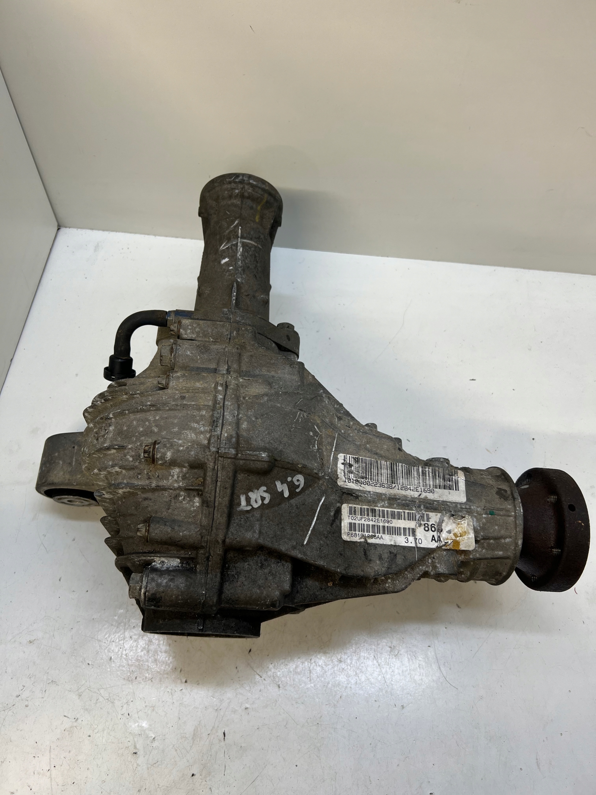 Jeep grande cherokee wk2 srt dyfer most przód 3,70 3,70 za 650 zł z