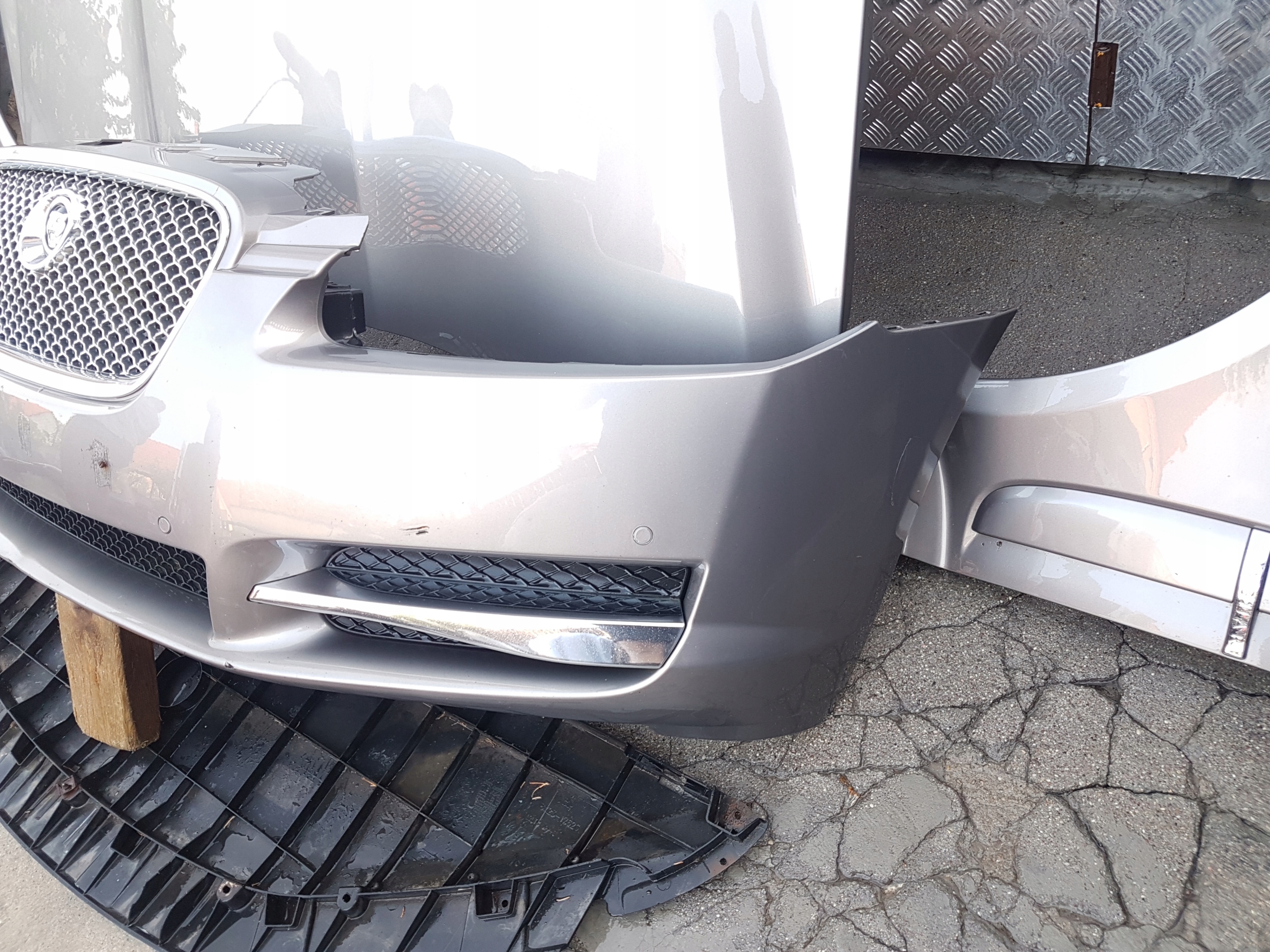 bumper JAGUAR XF X250 07-11