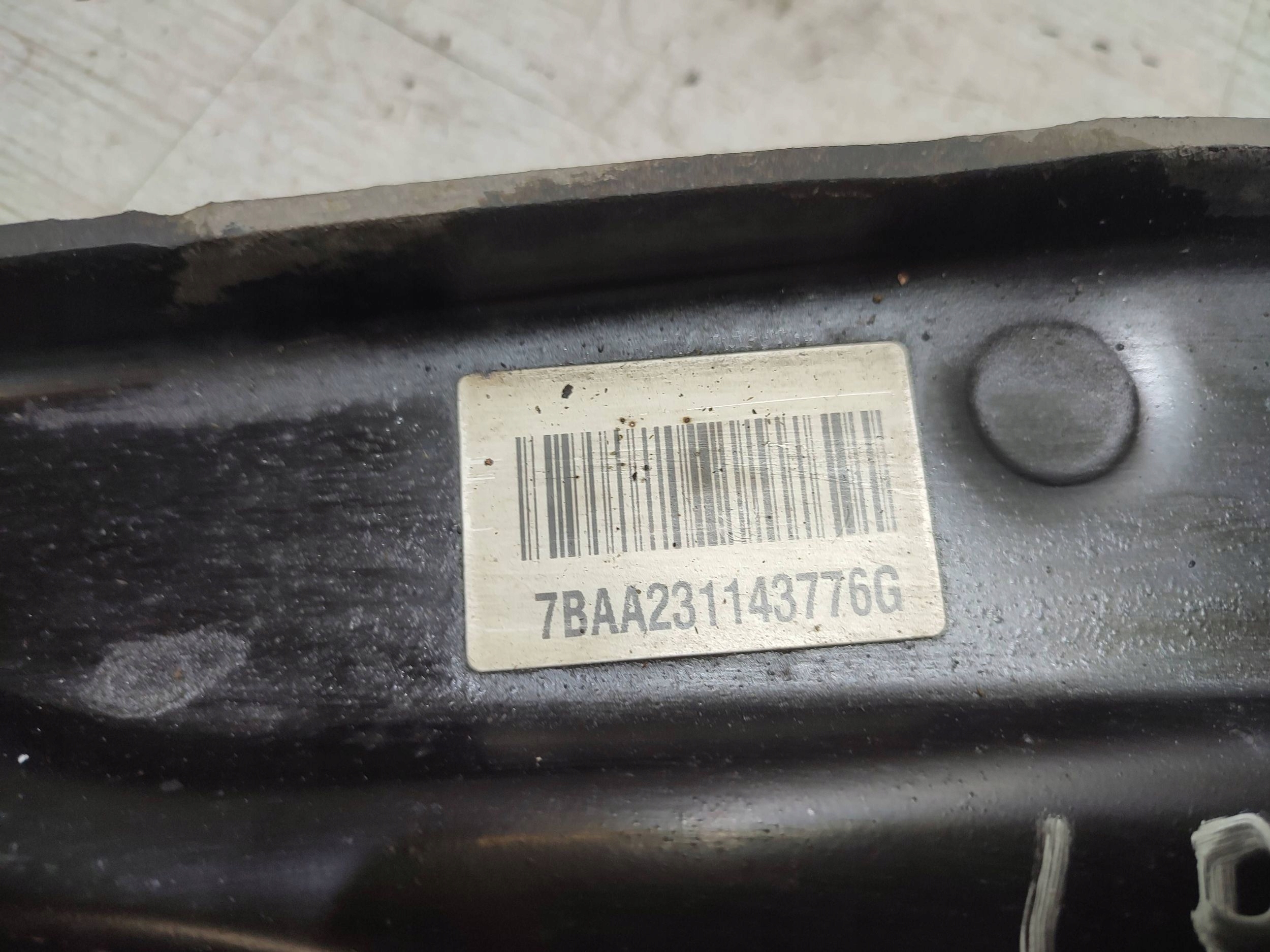 Peugeot 308 2019 front side left arm front