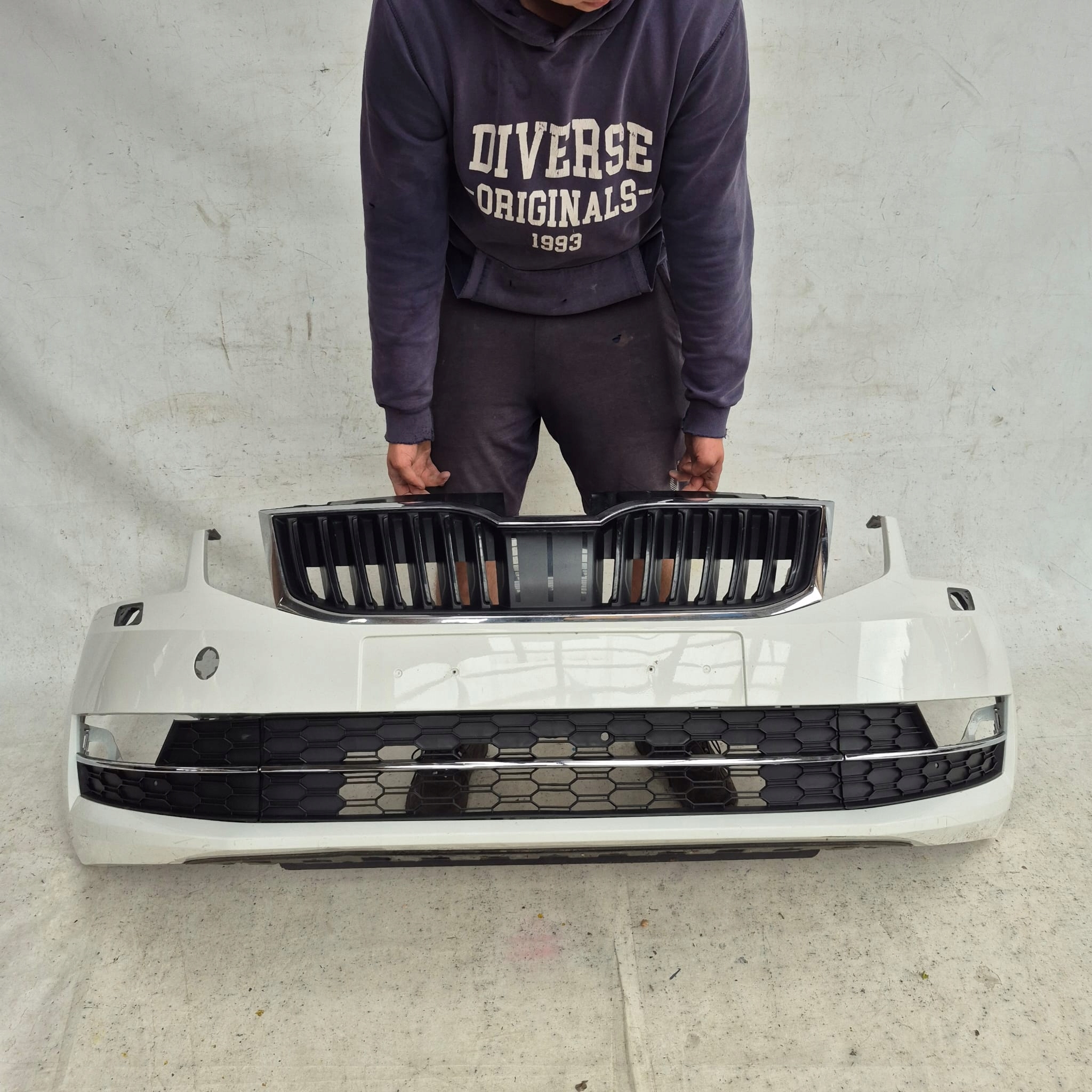 SKODA OCTAVIA III LIFT 17- bumper front front SPR 5E0807221N