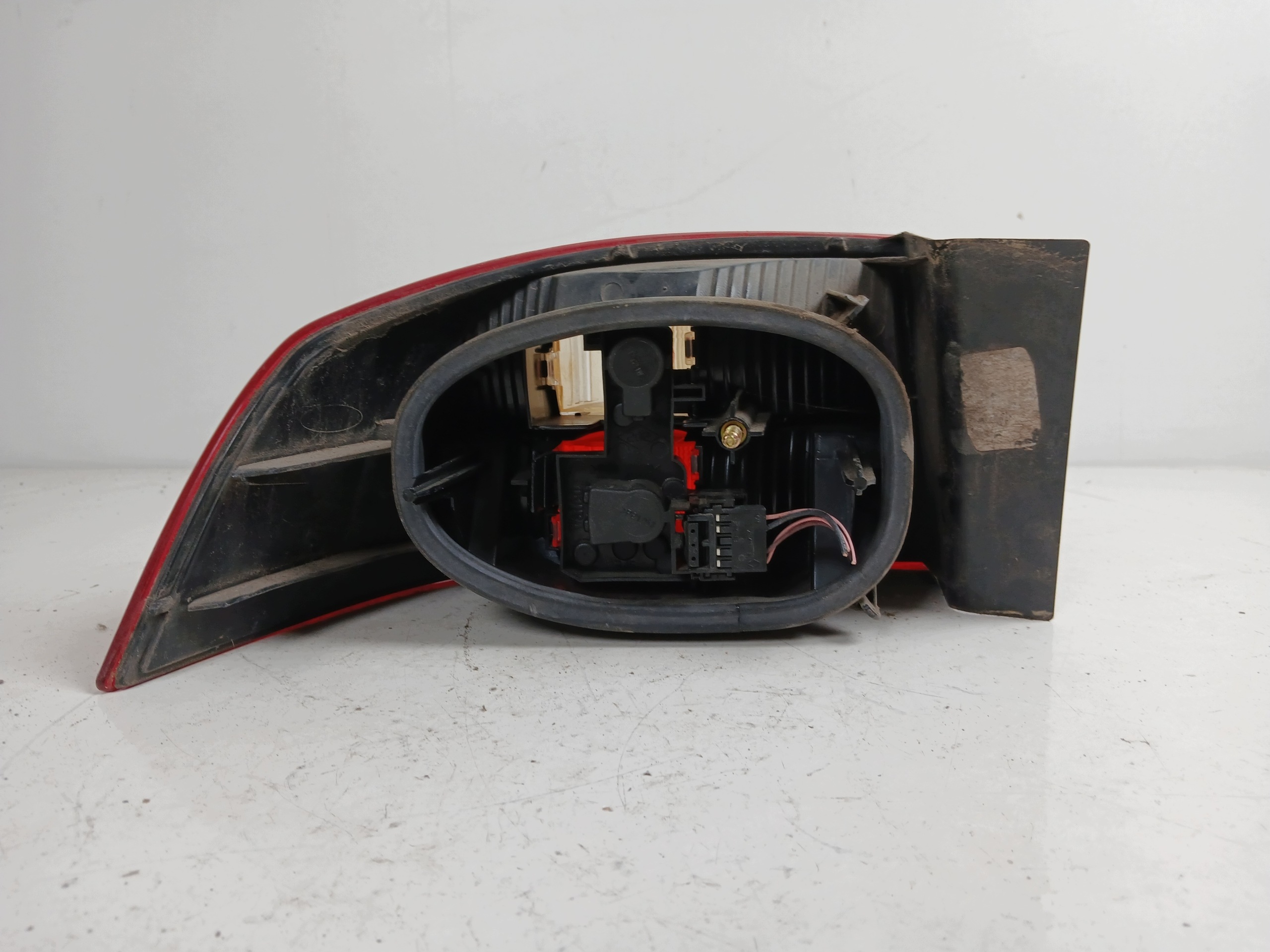 RENAULT LAGUNA II light right rear part