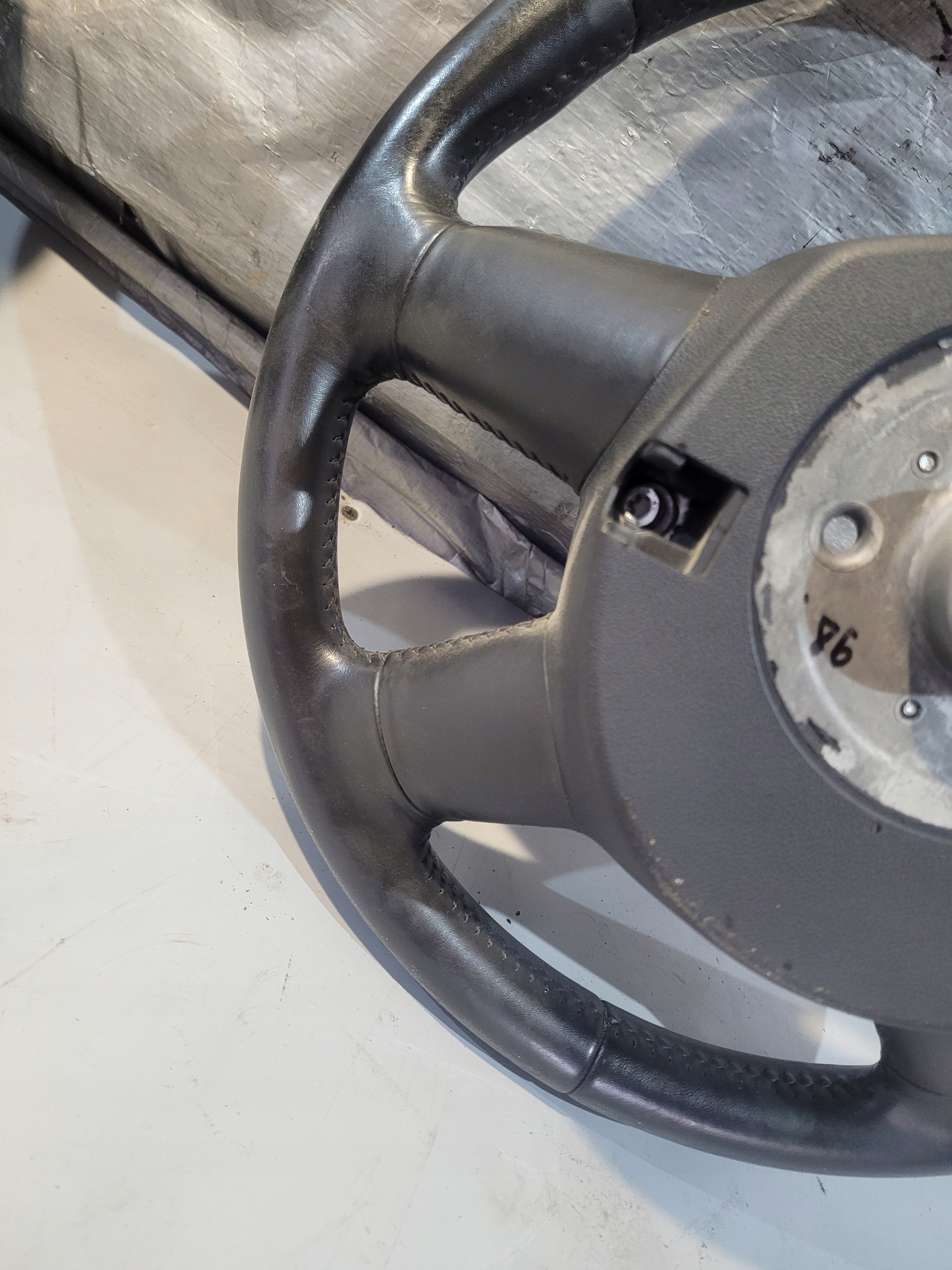 Audi A3 8P руль кожанная кожа 8P0419091CD