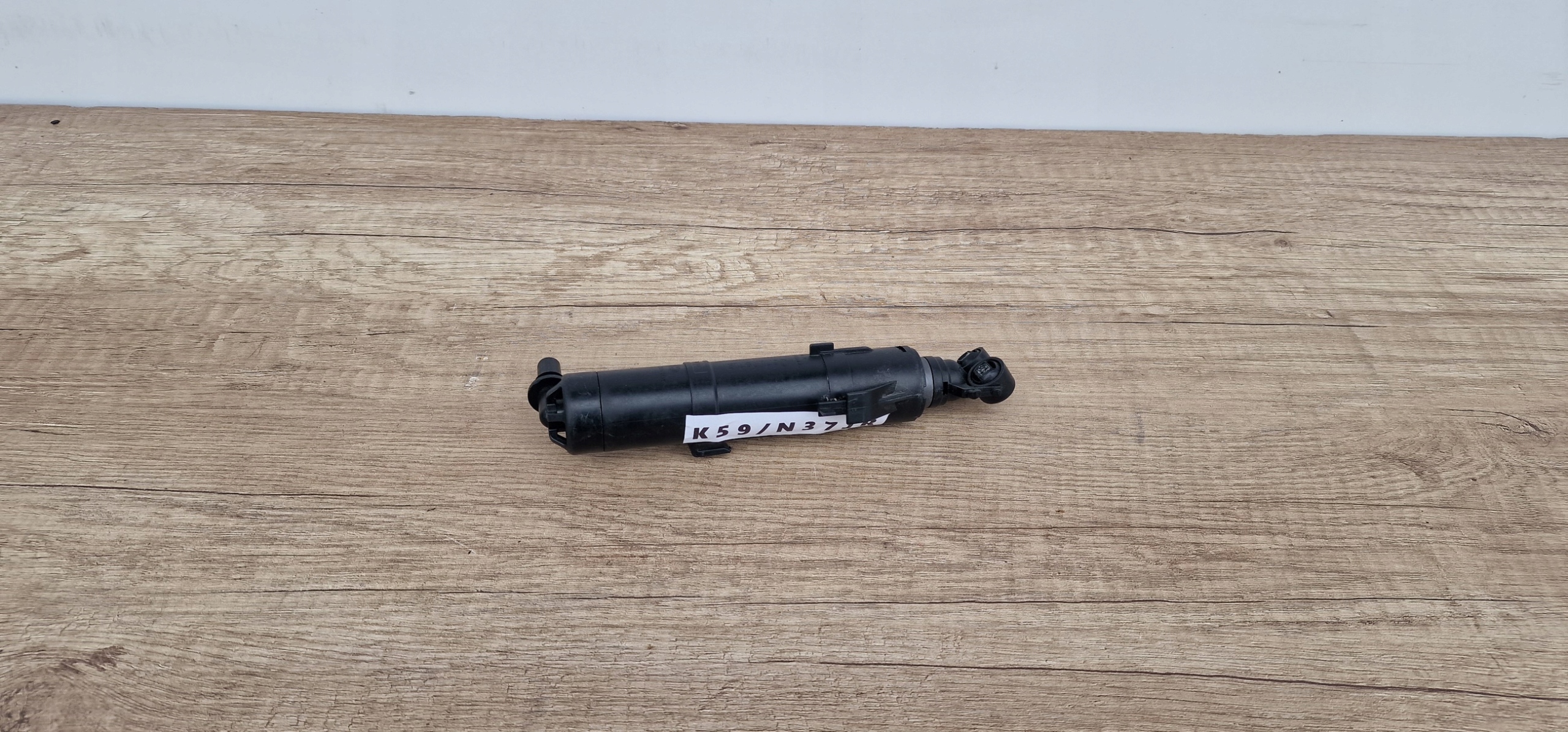 5TA955104 - VW TOURAN III 3 5T ОМЫВАТЕЛЬ ЛАМПЫ ПРАВЫЙ НАСОС