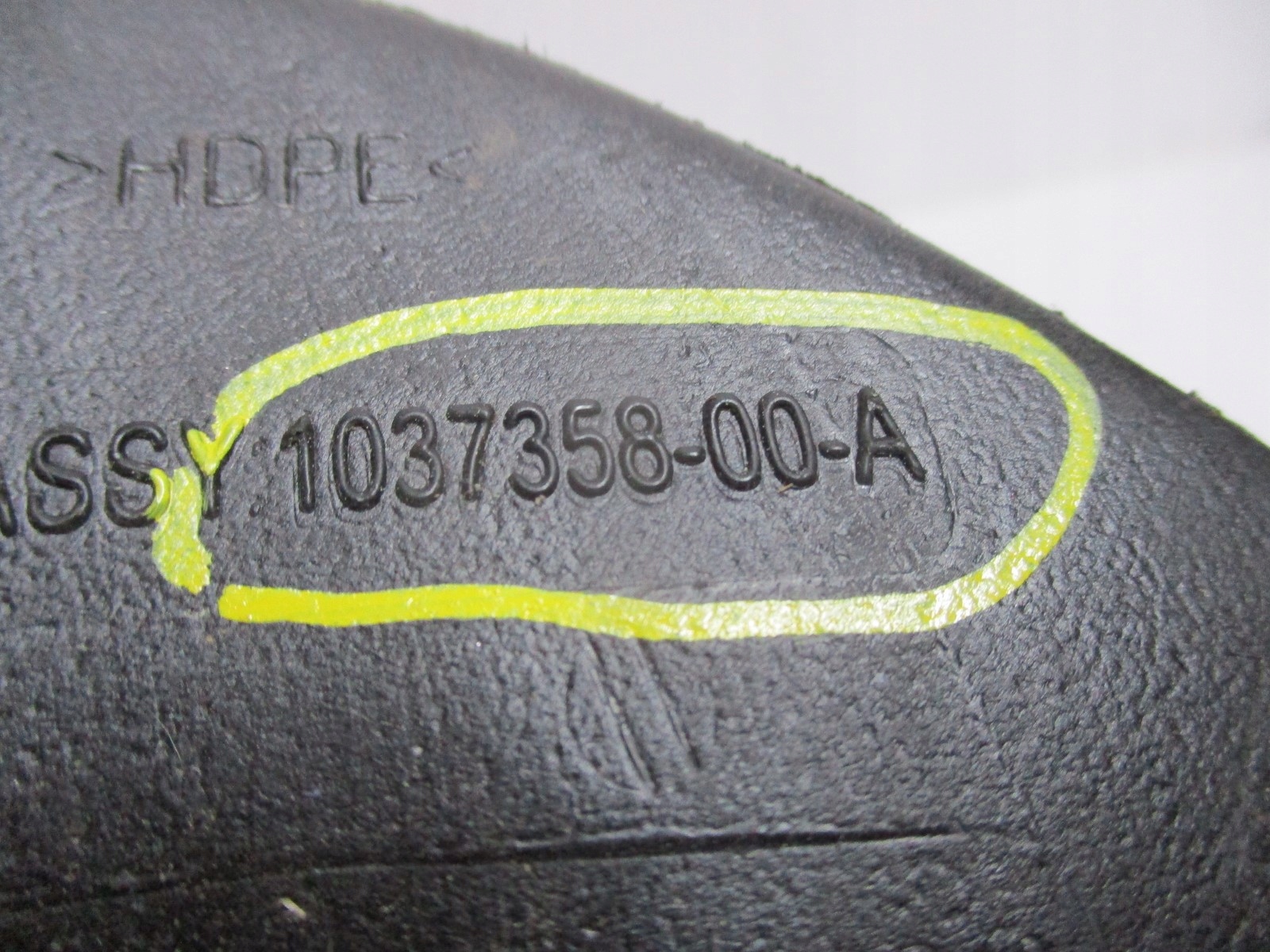 intake air TESLA X 1037358-00-A
