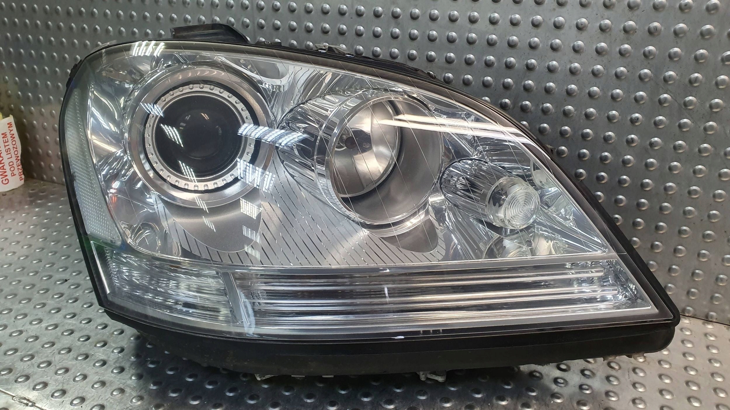 light XENON front right MERCEDES ML W164 positioning 05