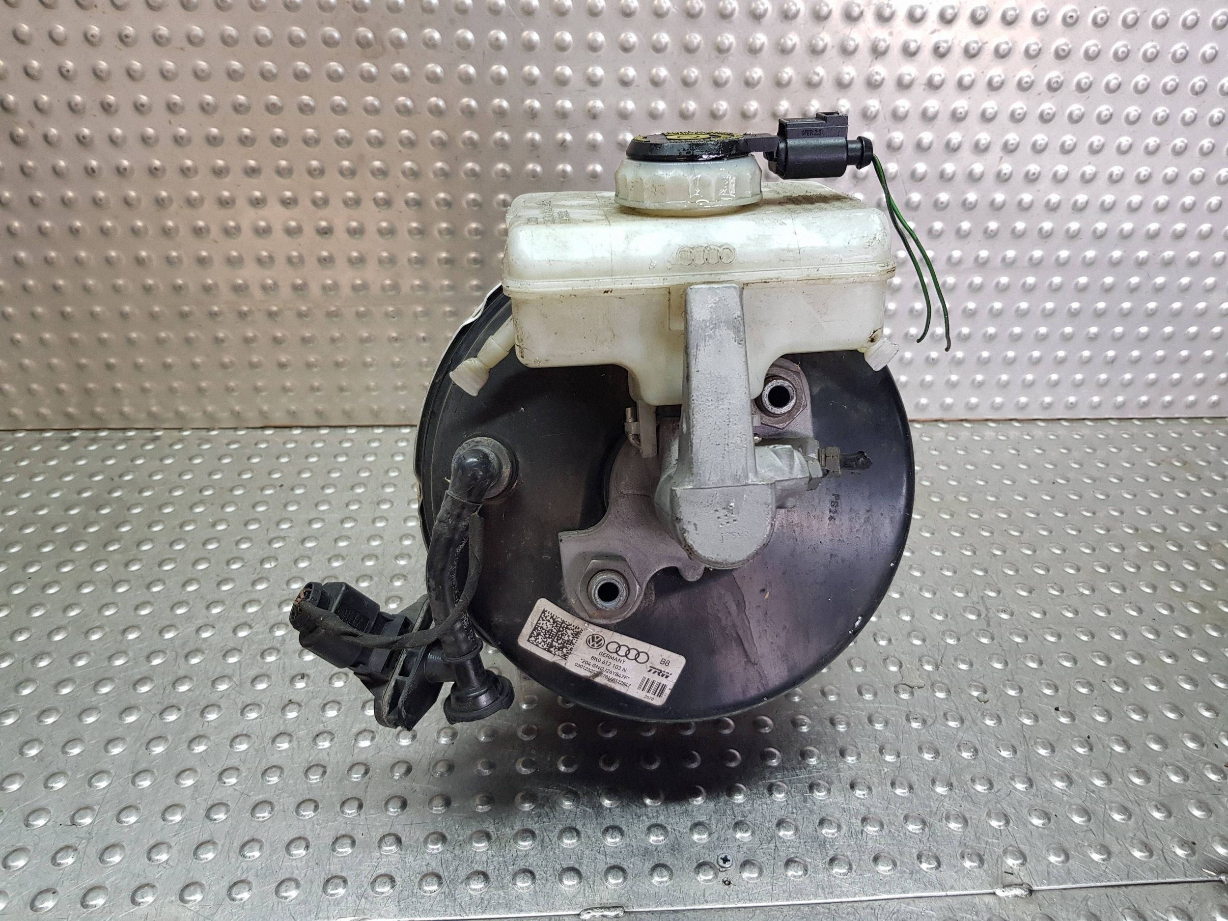servo Servofreno 8K0612103N AUDI A4 B8 A5 8T