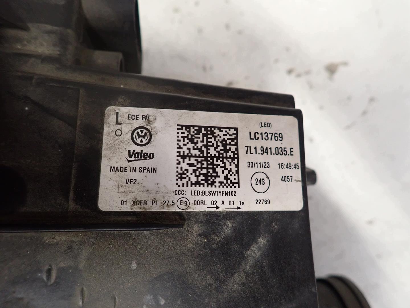 light front front left VW T6 LIFT 2019- FULL LED 7L1941035E