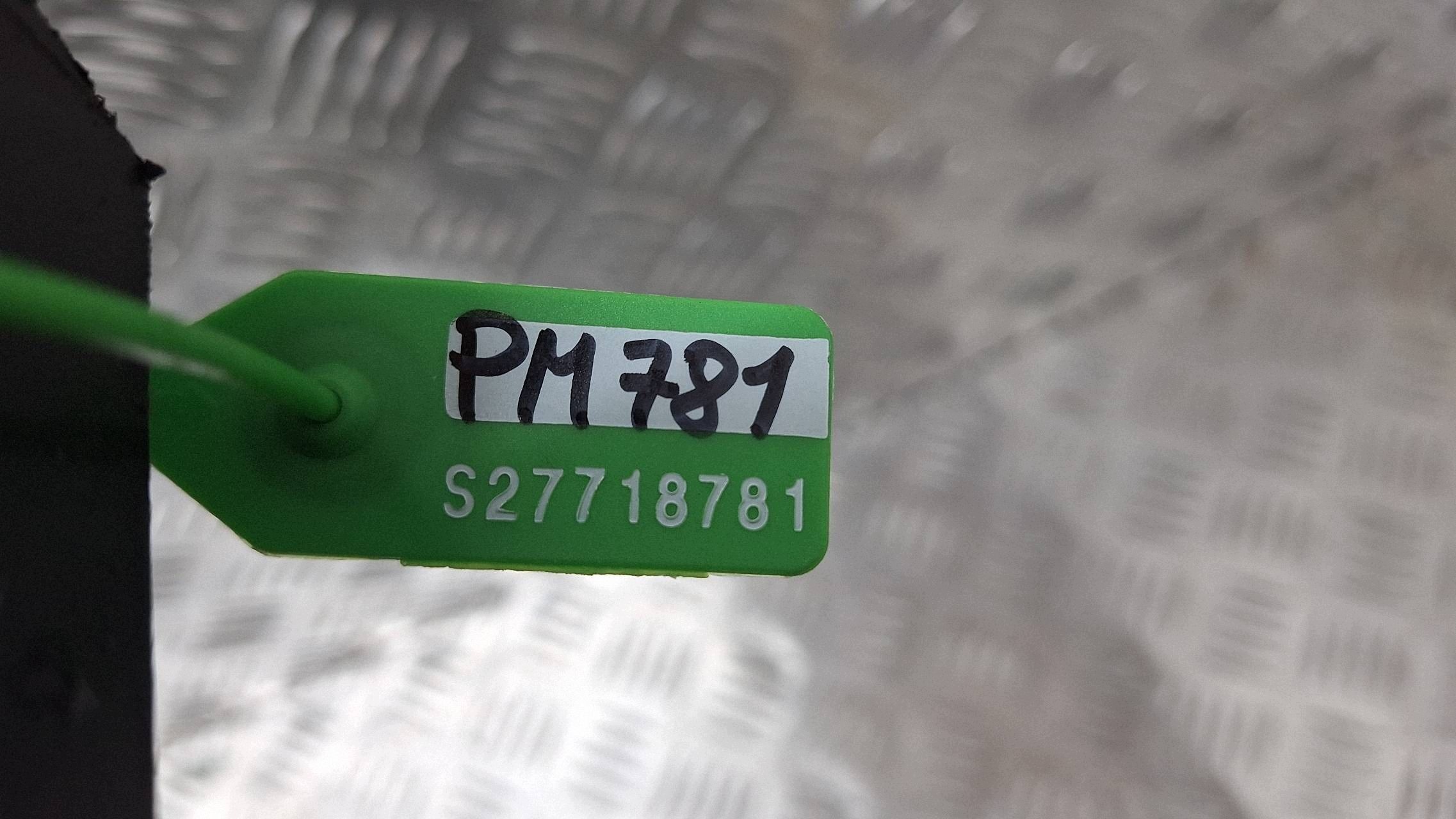face avant traverse A9068800403 MERCEDES SPRINTER W906 LIFT 2013
