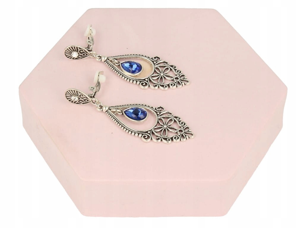 Klipsy do uszu srebrne wiszące z czerwonym oczkiem Kolor dominujący srebrny