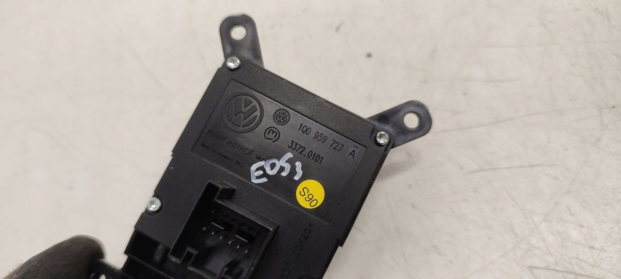 Bouton Toit VW EOS 2,0 FSI